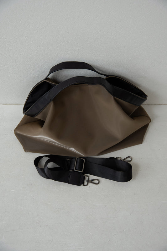 effortless piping tote bag【eim plus+限定アイテム】