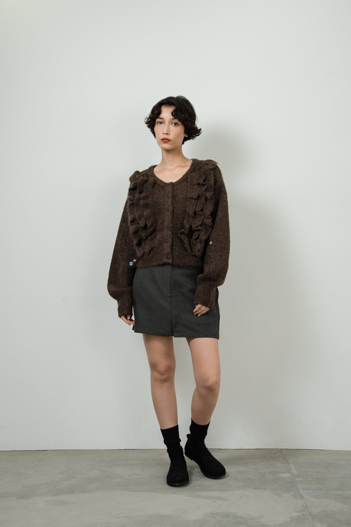 floral pattern embroidery knit