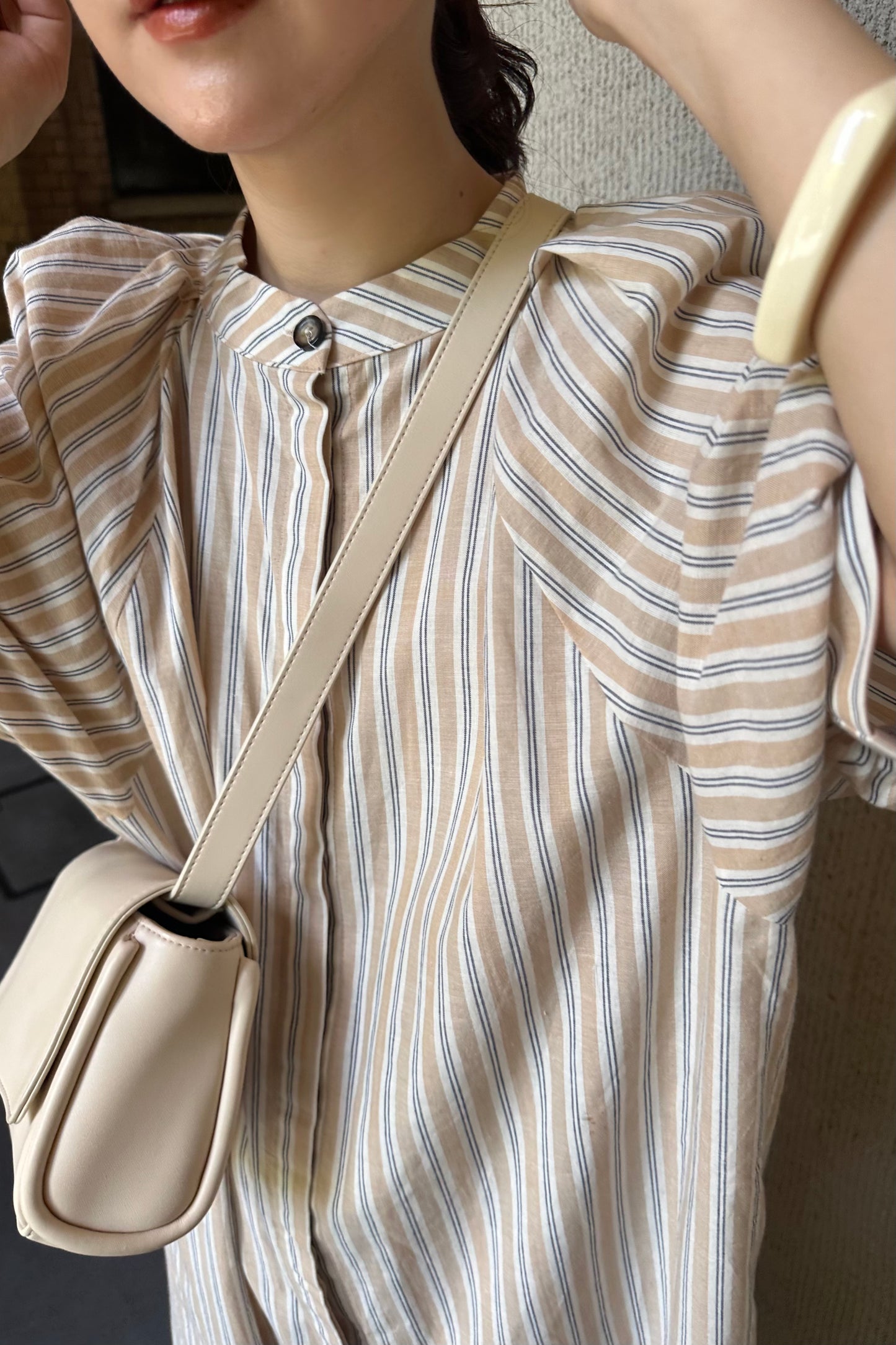 stripe shoulder tuck shirt ops