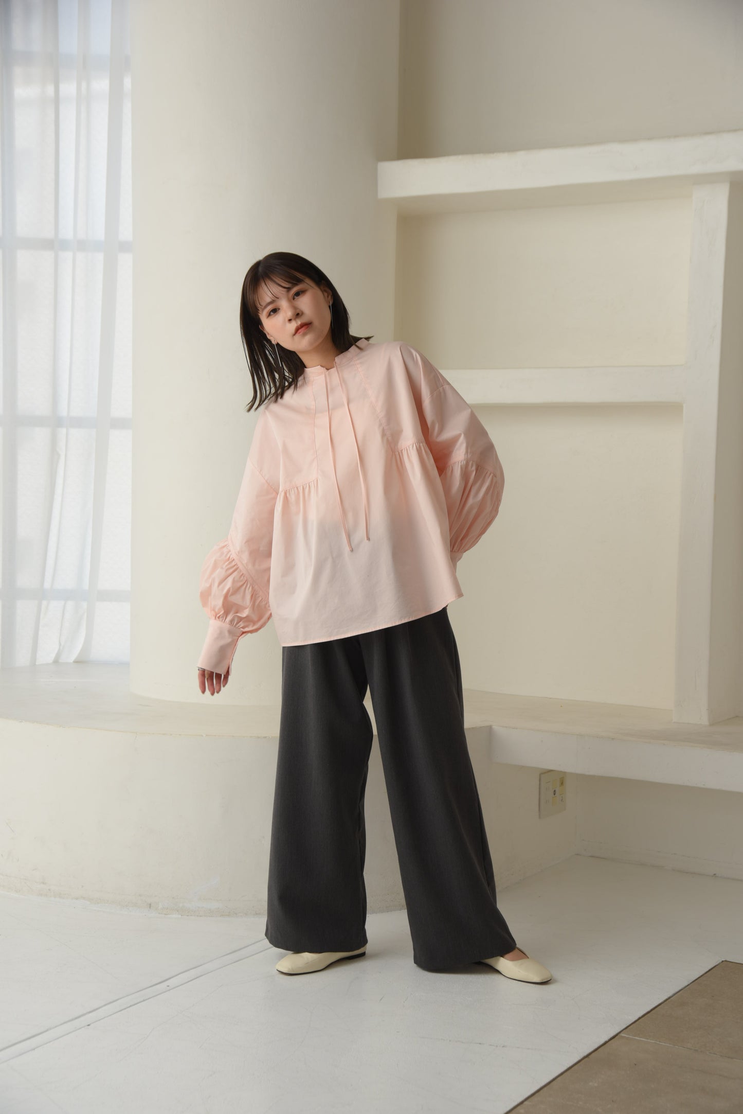 stand neck line design blouse【eim plus+限定アイテム】