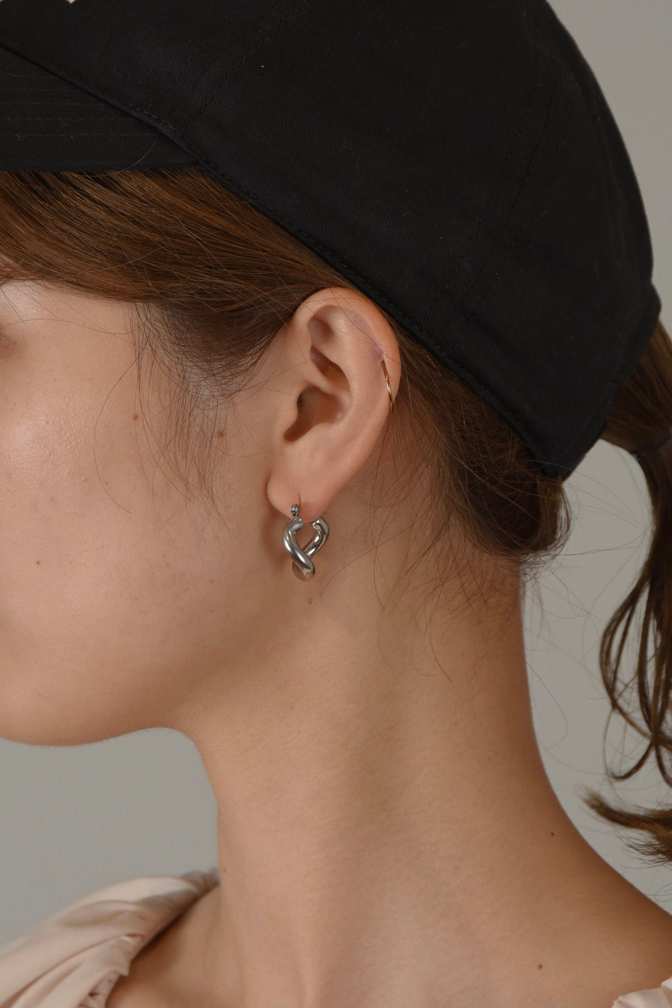 wave circle pierce