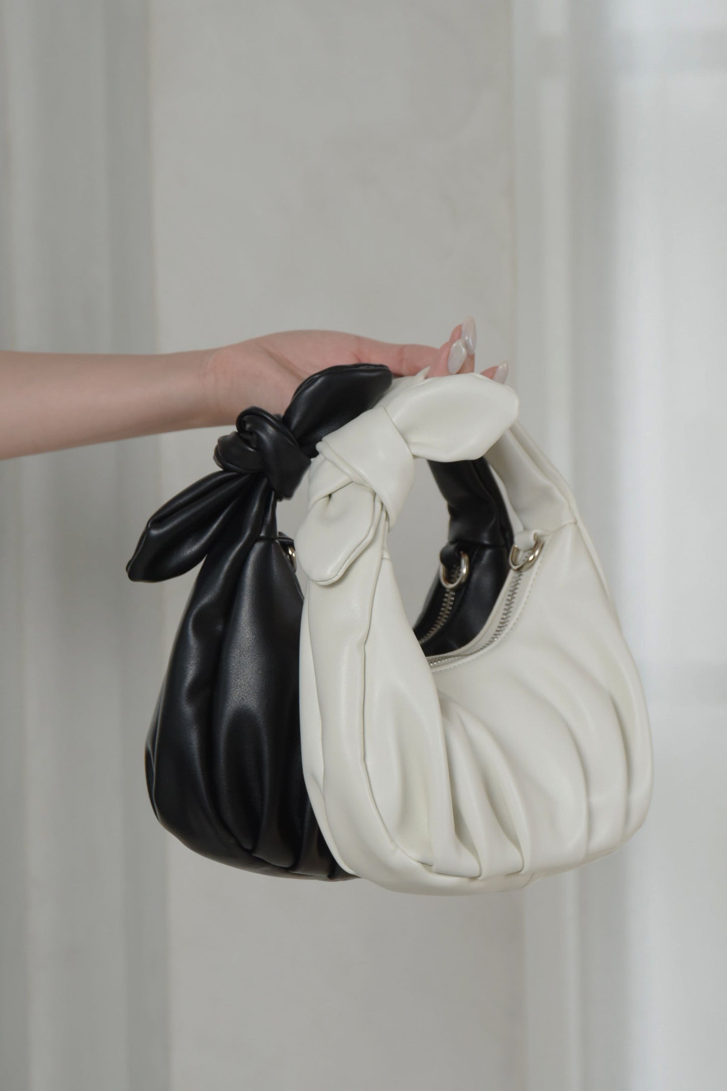 rounded form multiway bag