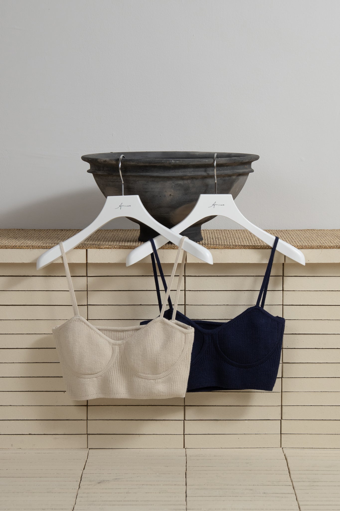 slim strap lingerie knit bustier
