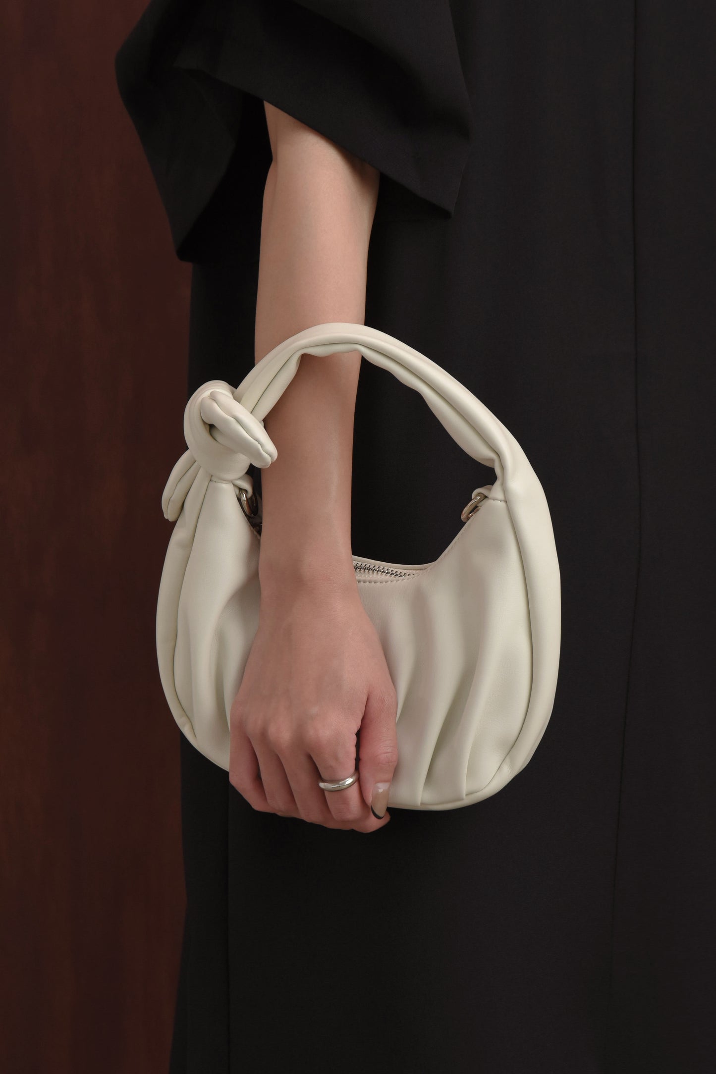 rounded form multiway bag