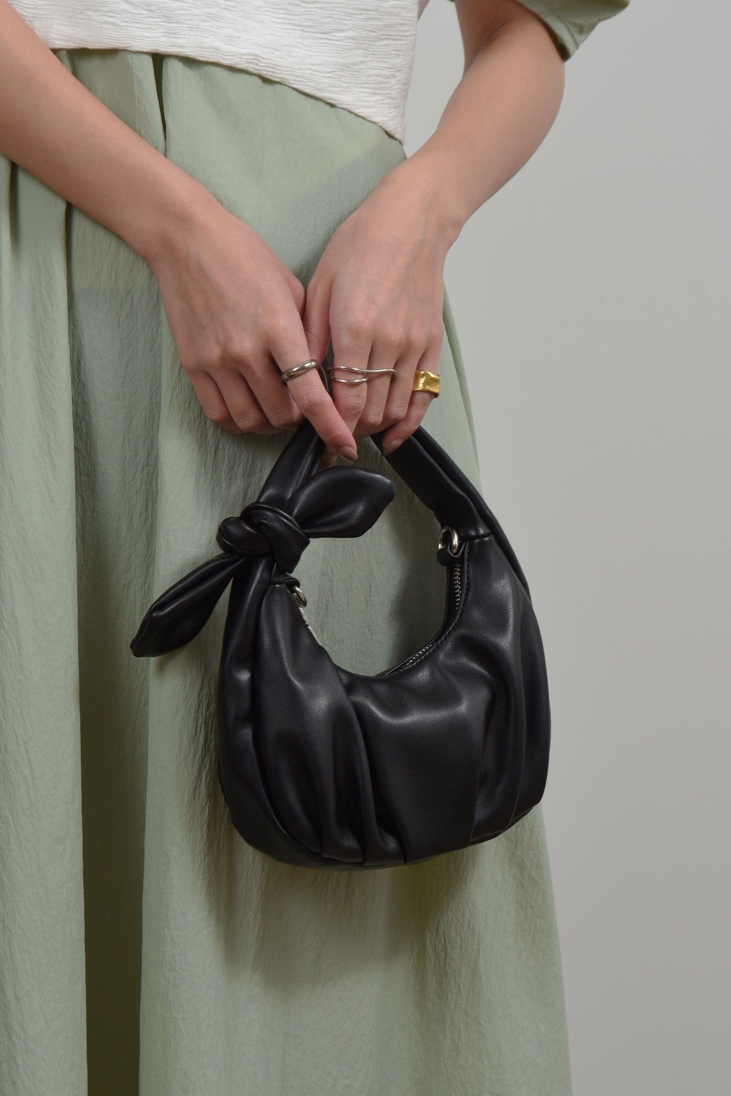 rounded form multiway bag