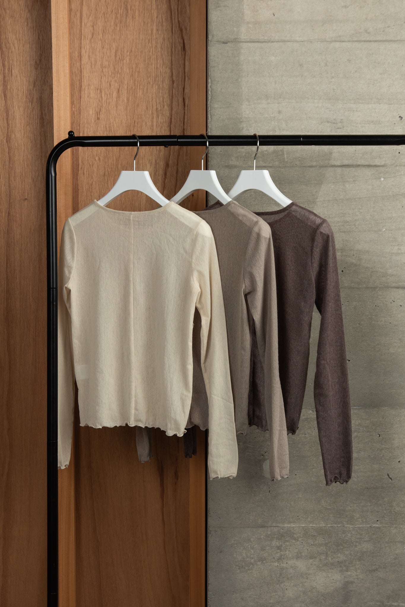 crew neck basic sheer tops