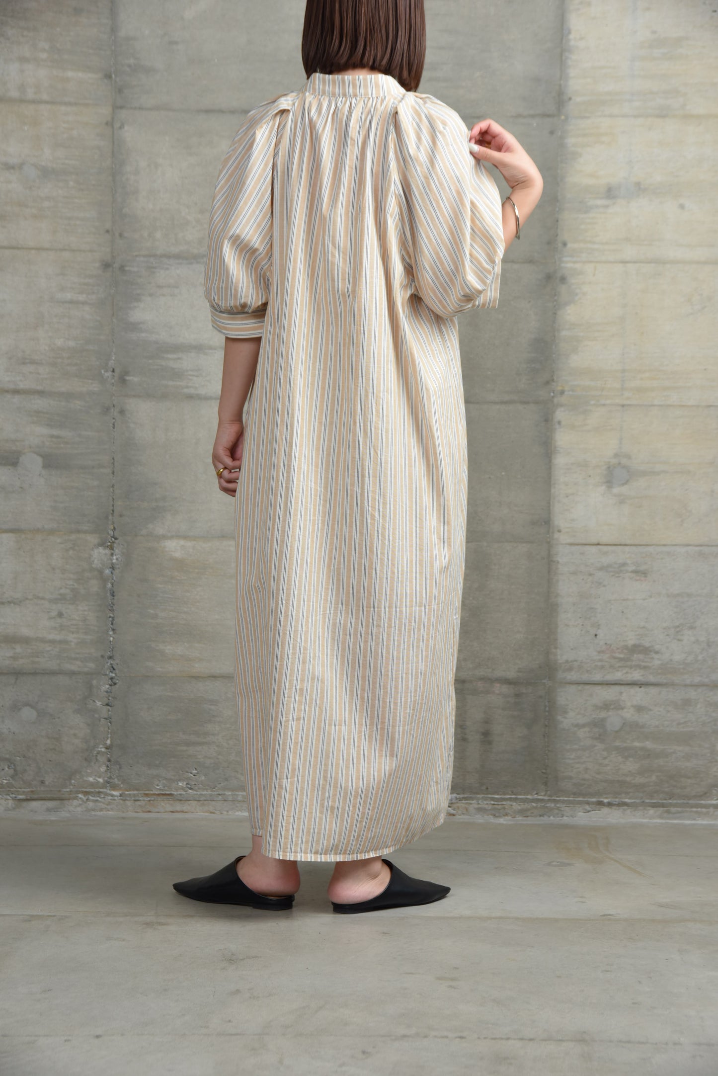 stripe shoulder tuck shirt ops