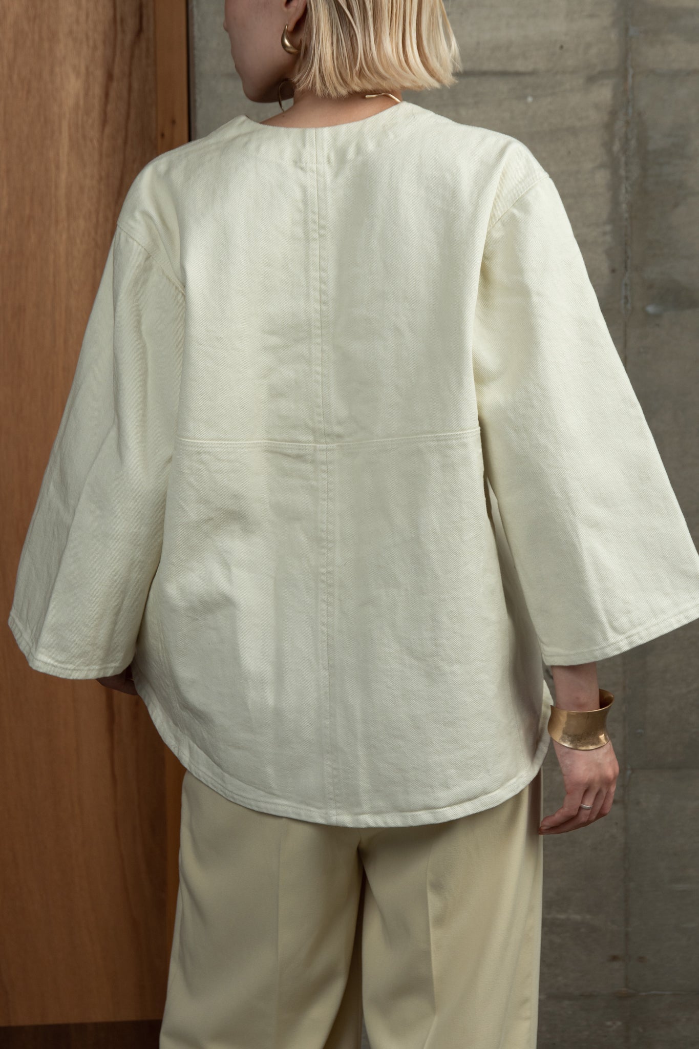 v neck pullover jacket