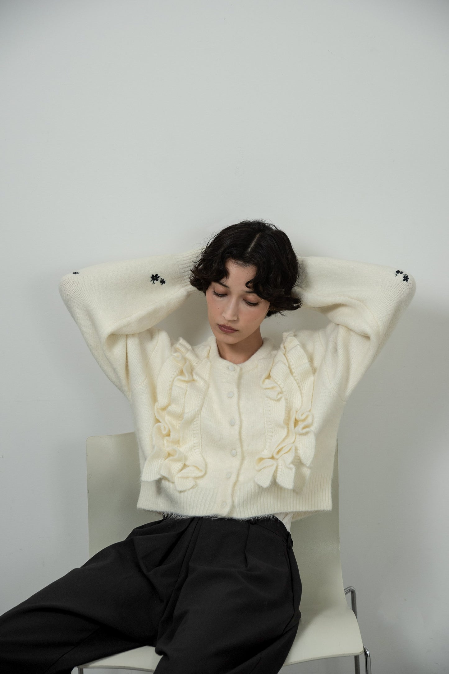 floral pattern embroidery knit