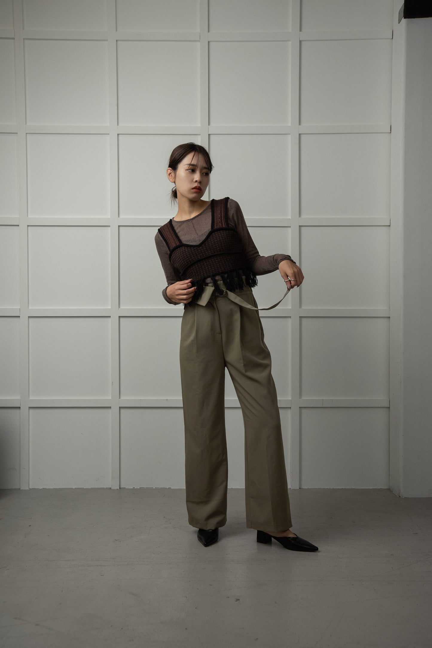 waist collar like design pants