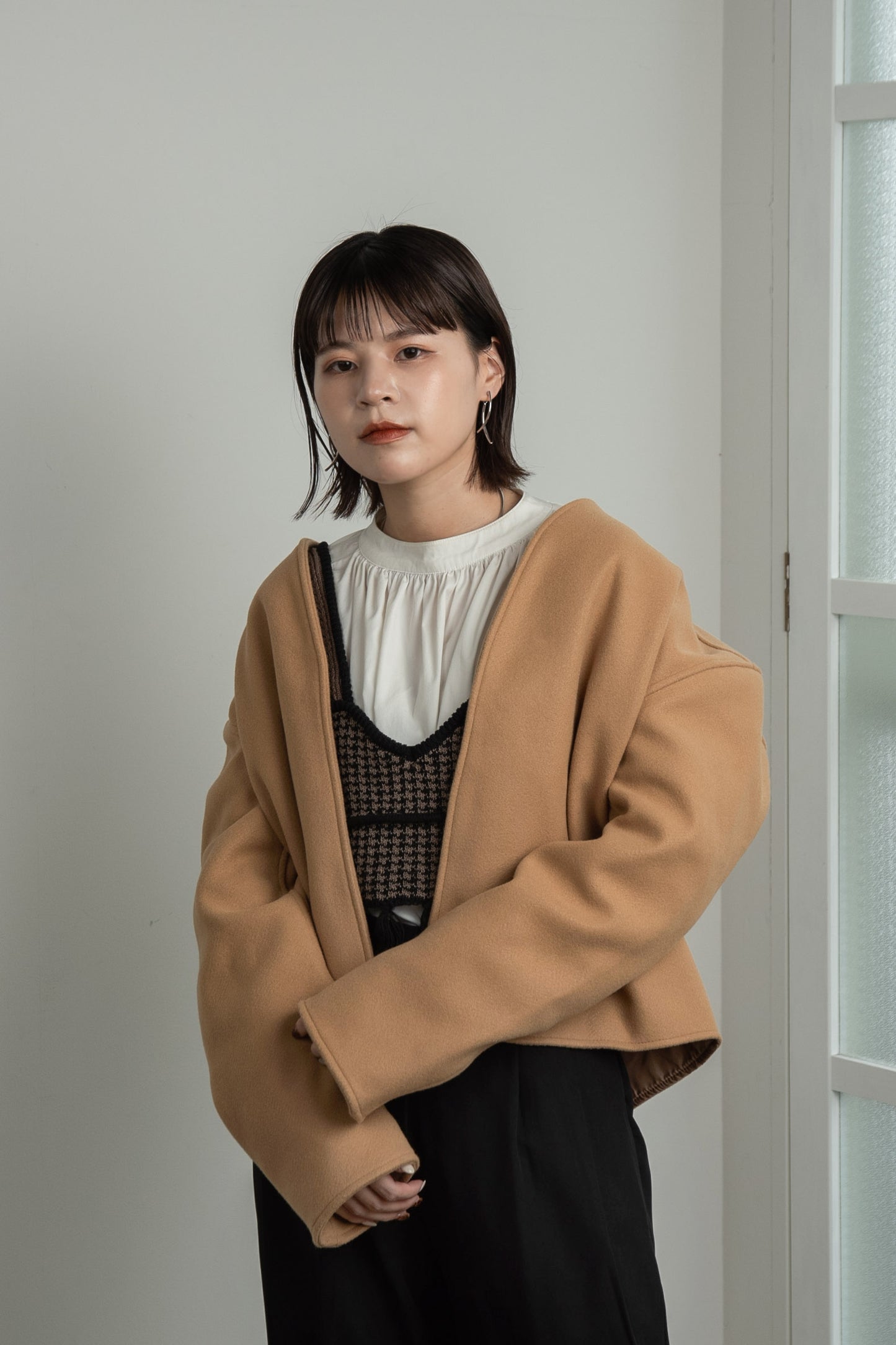 no collar short jacket