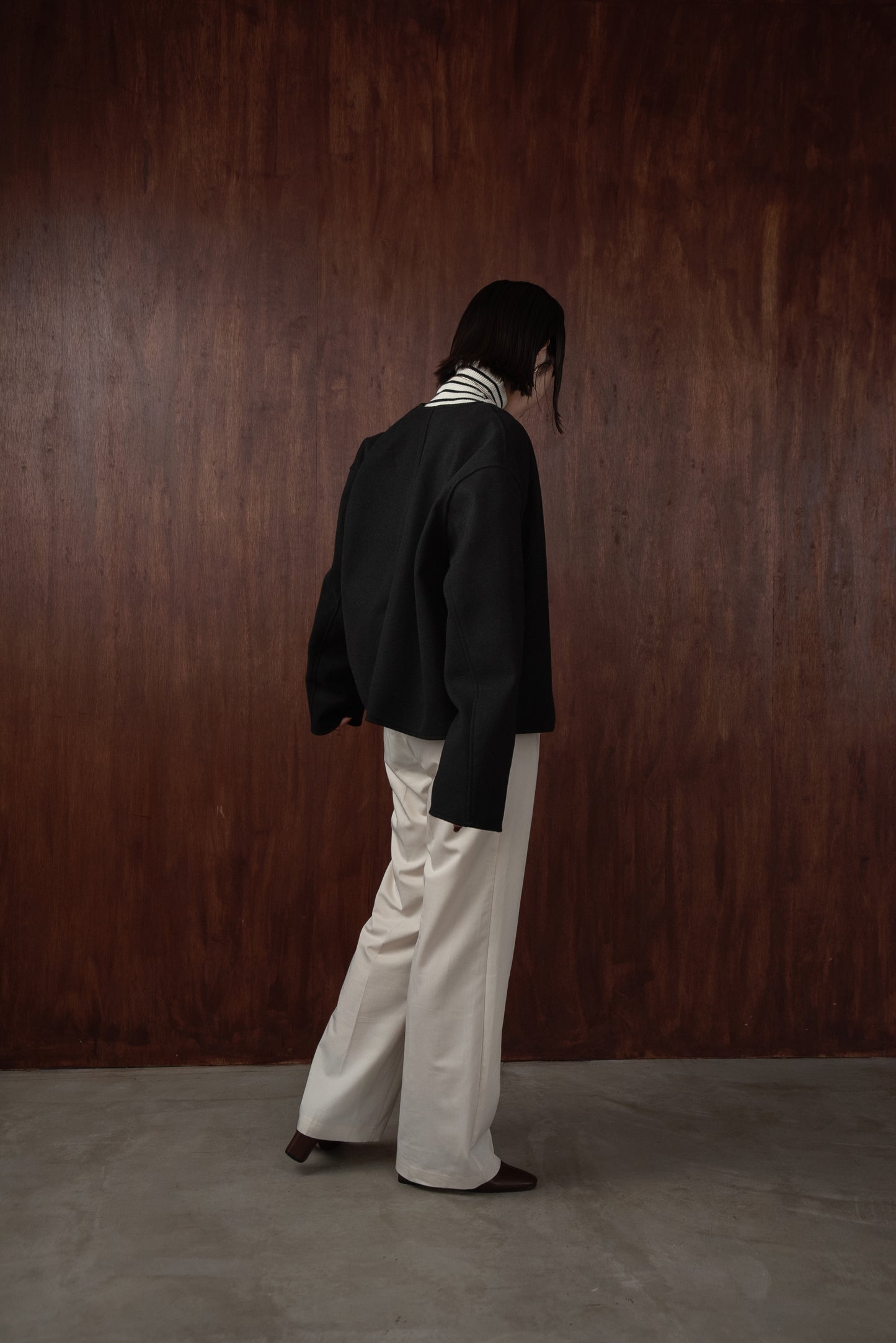 no collar short jacket