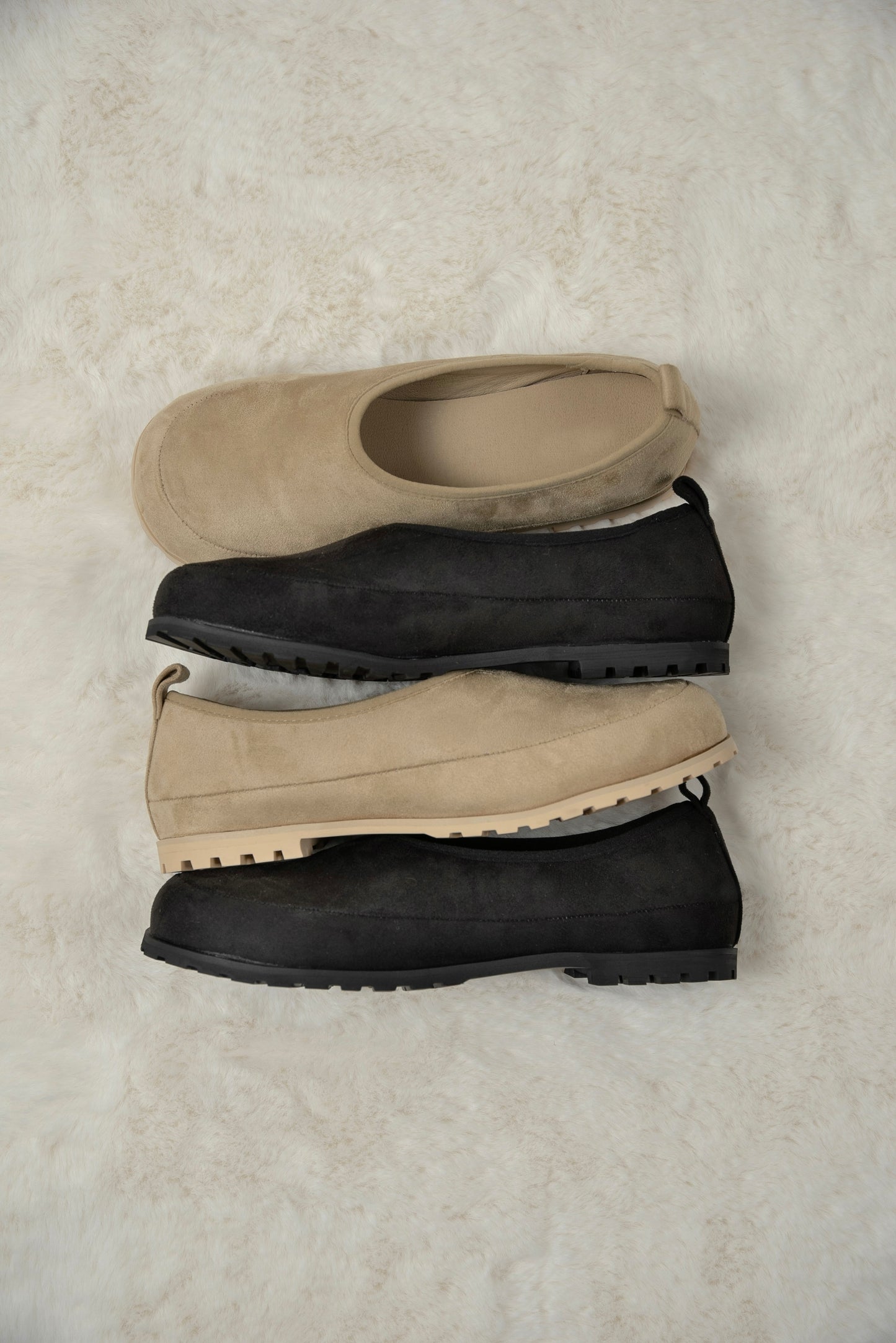 round silhouette light slipon