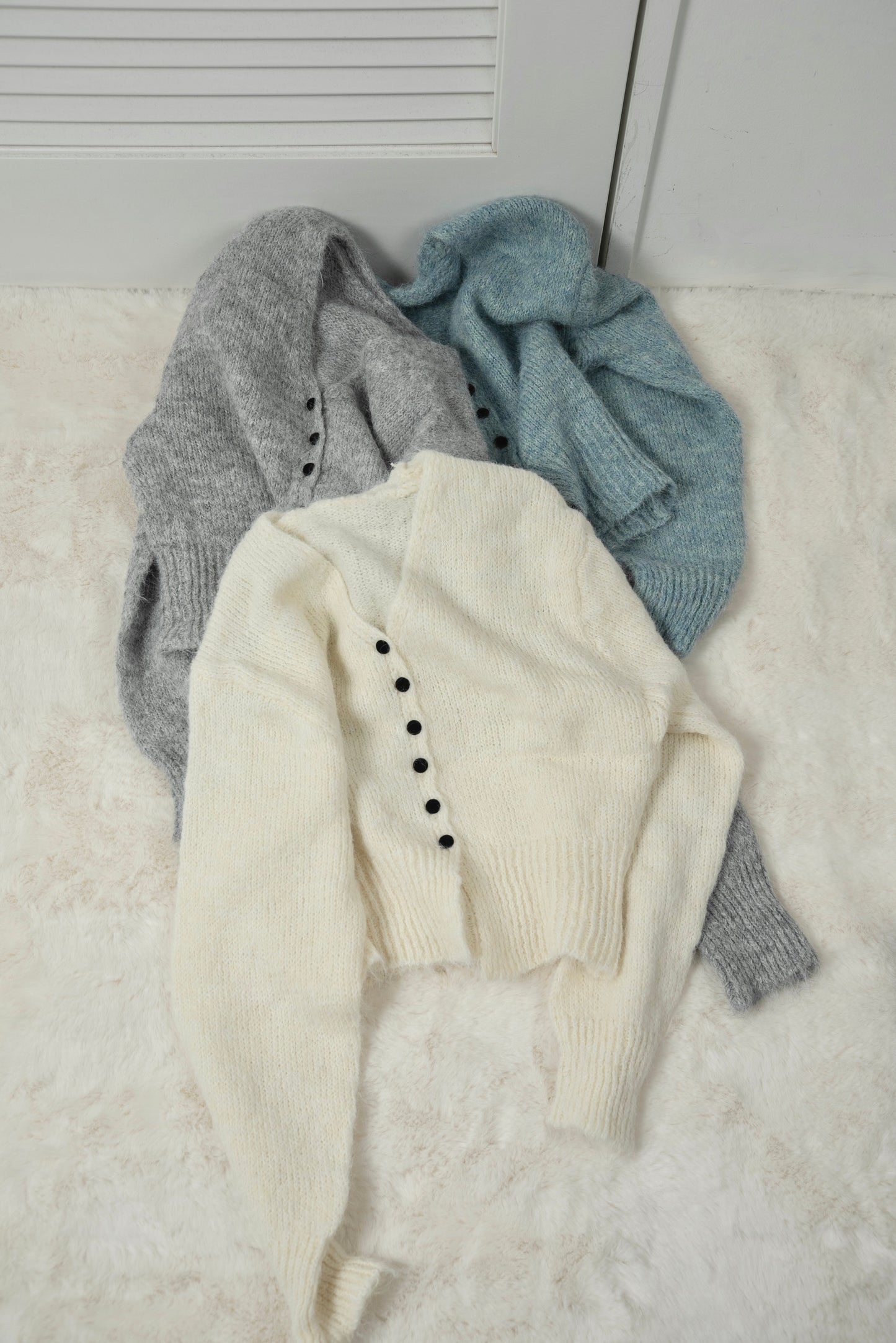 fluffy accent button v neck cardigan