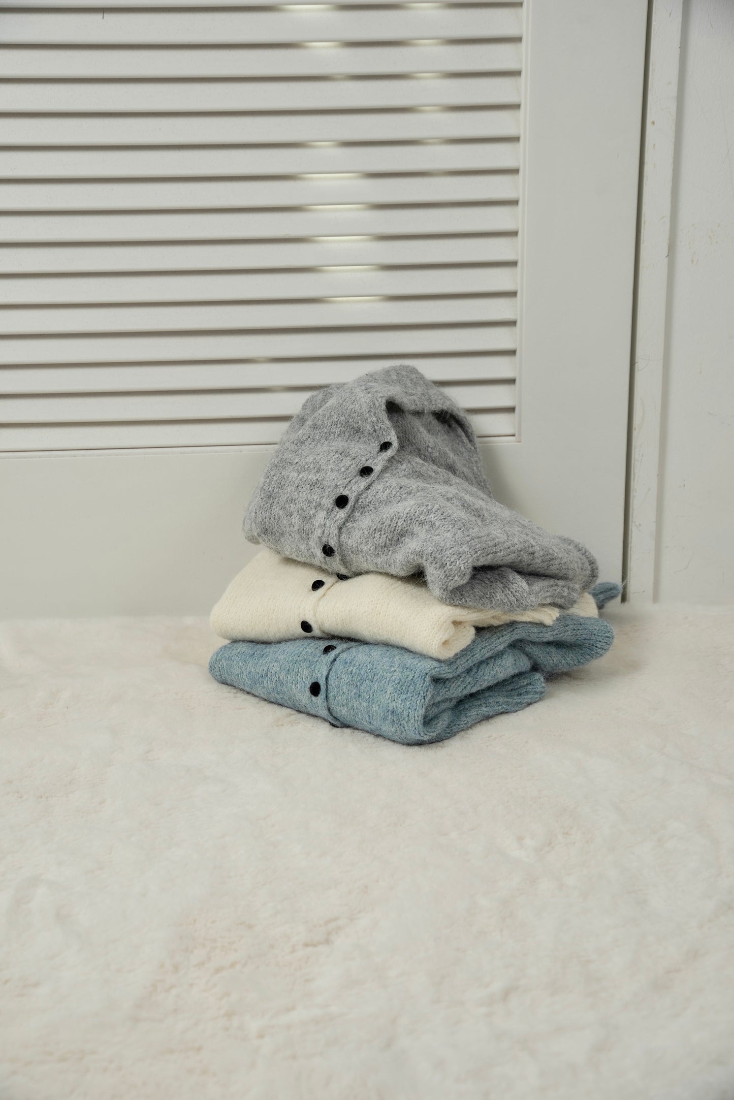 fluffy accent button v neck cardigan