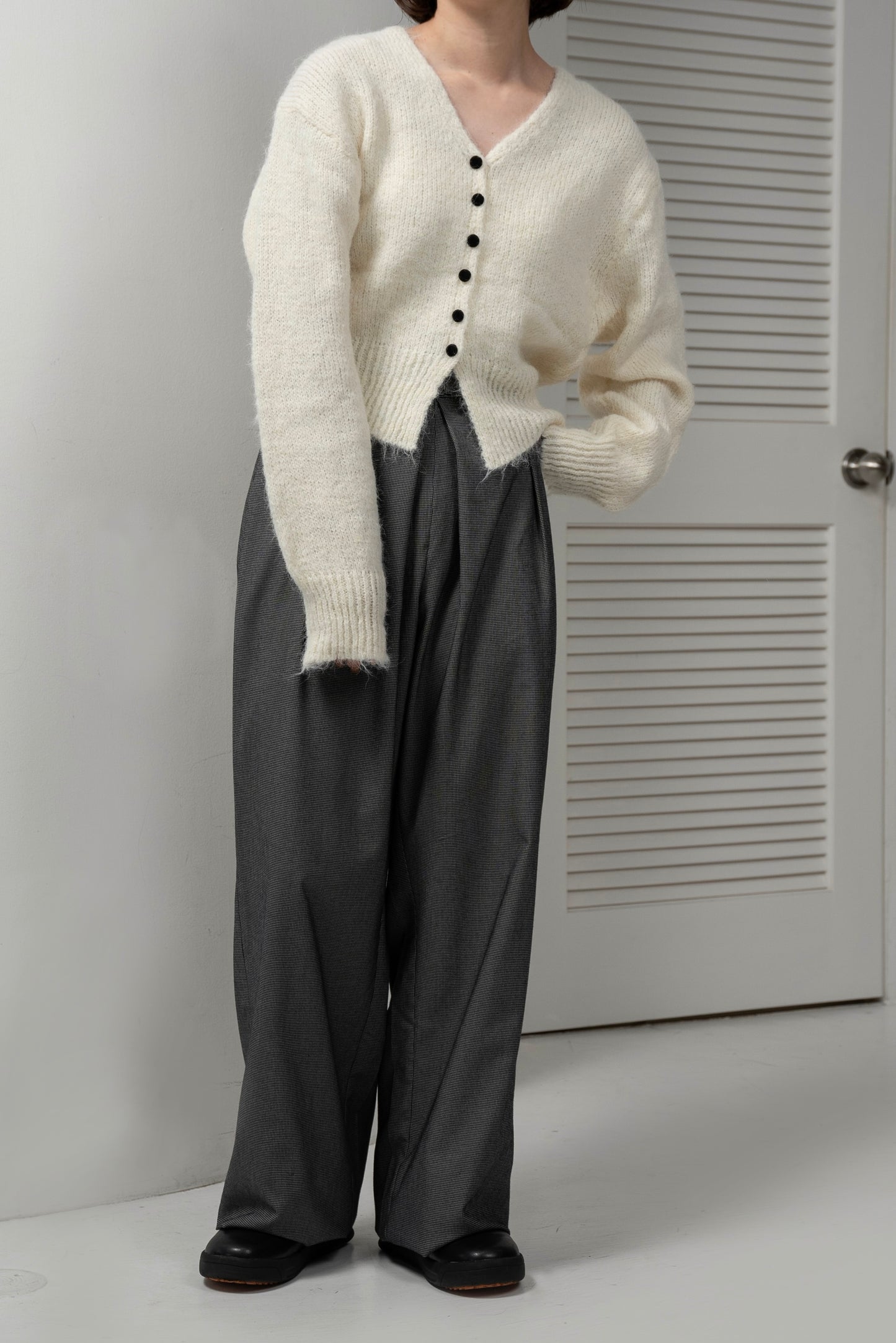 fluffy accent button v neck cardigan
