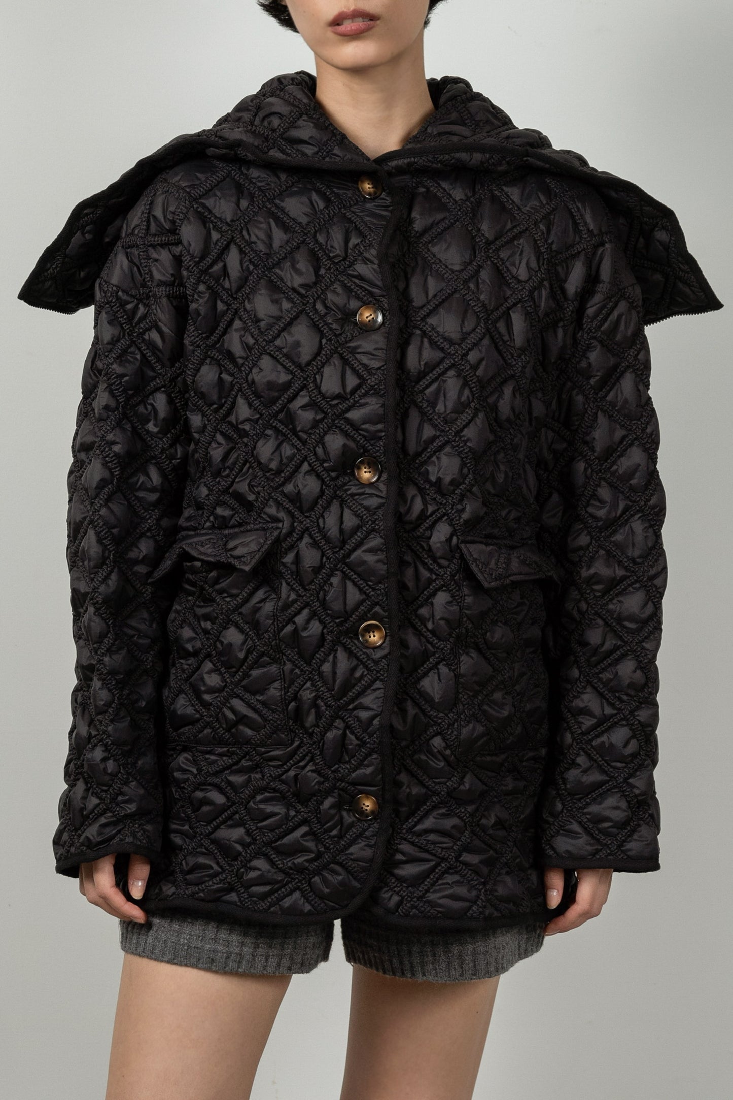 hooded quilted stitch point coat