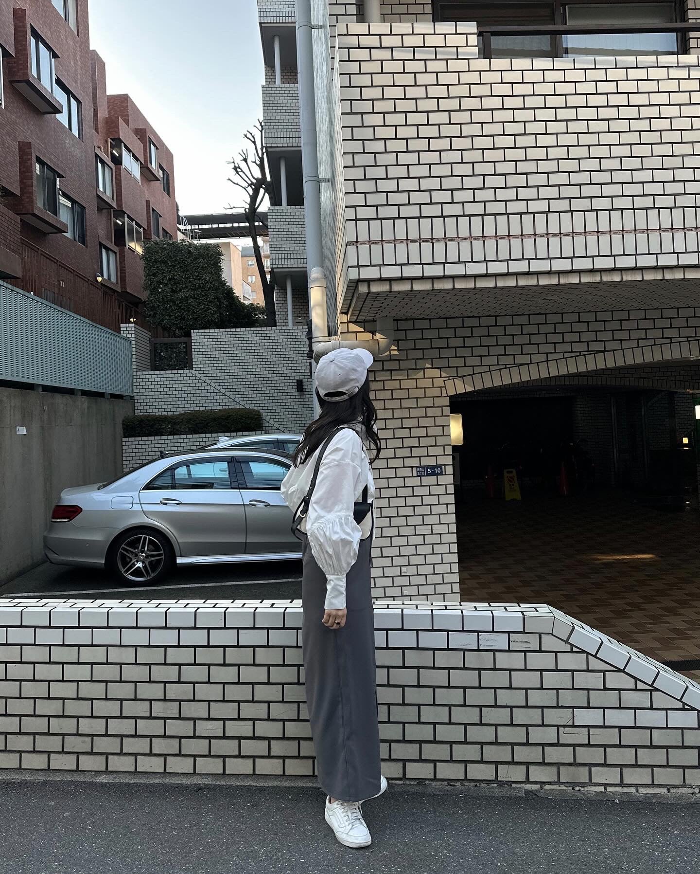 stand neck line design blouse【eim plus+限定アイテム】