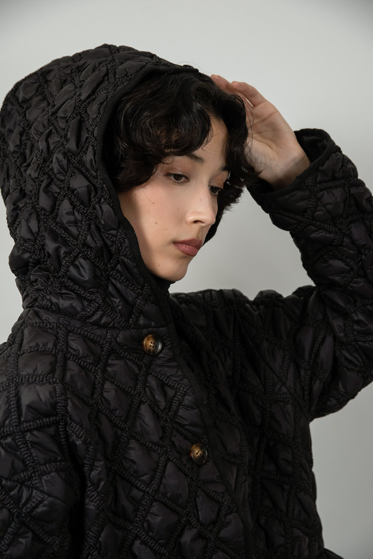 hooded quilted stitch point coat