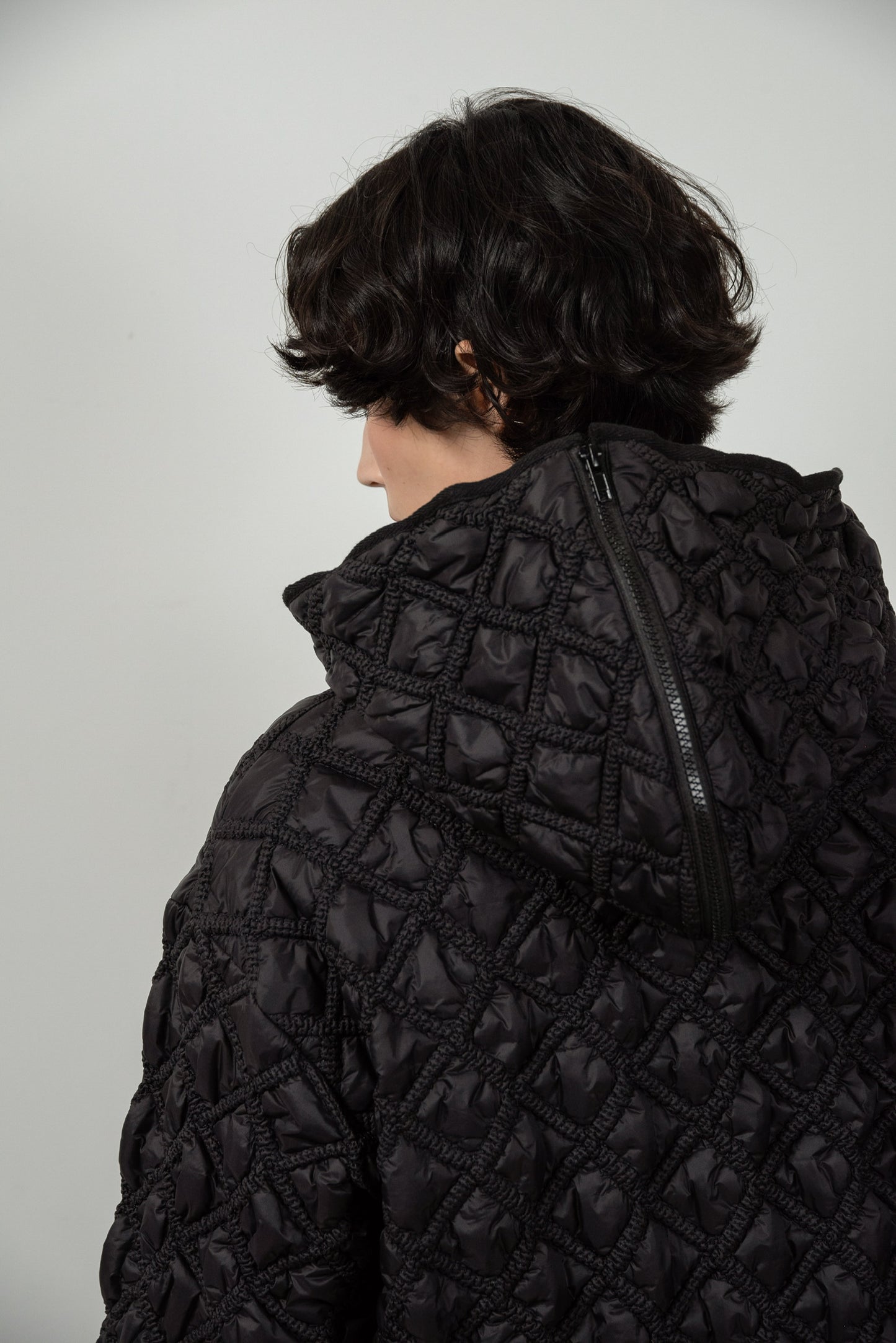 hooded quilted stitch point coat