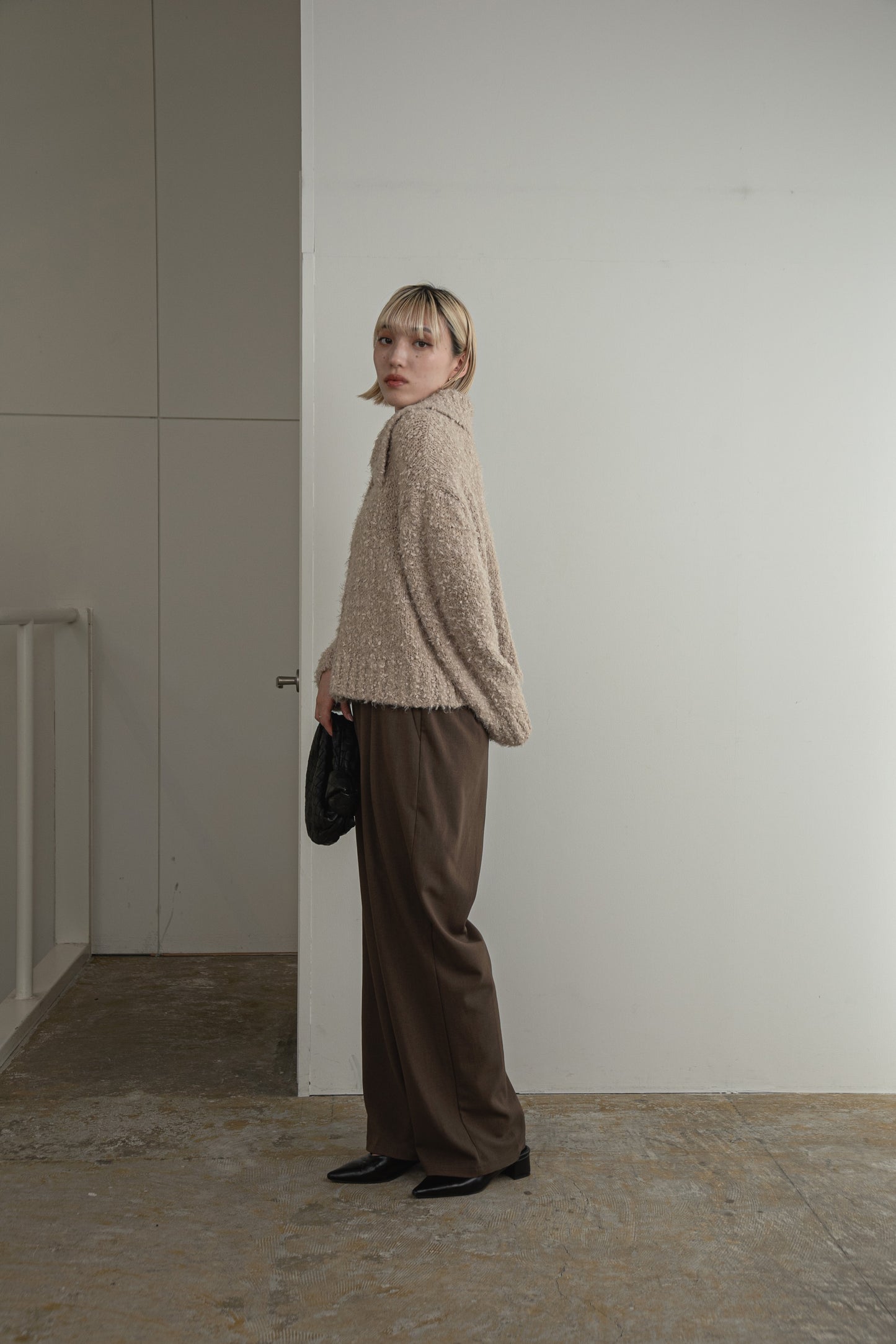 big collar knit cardigan
