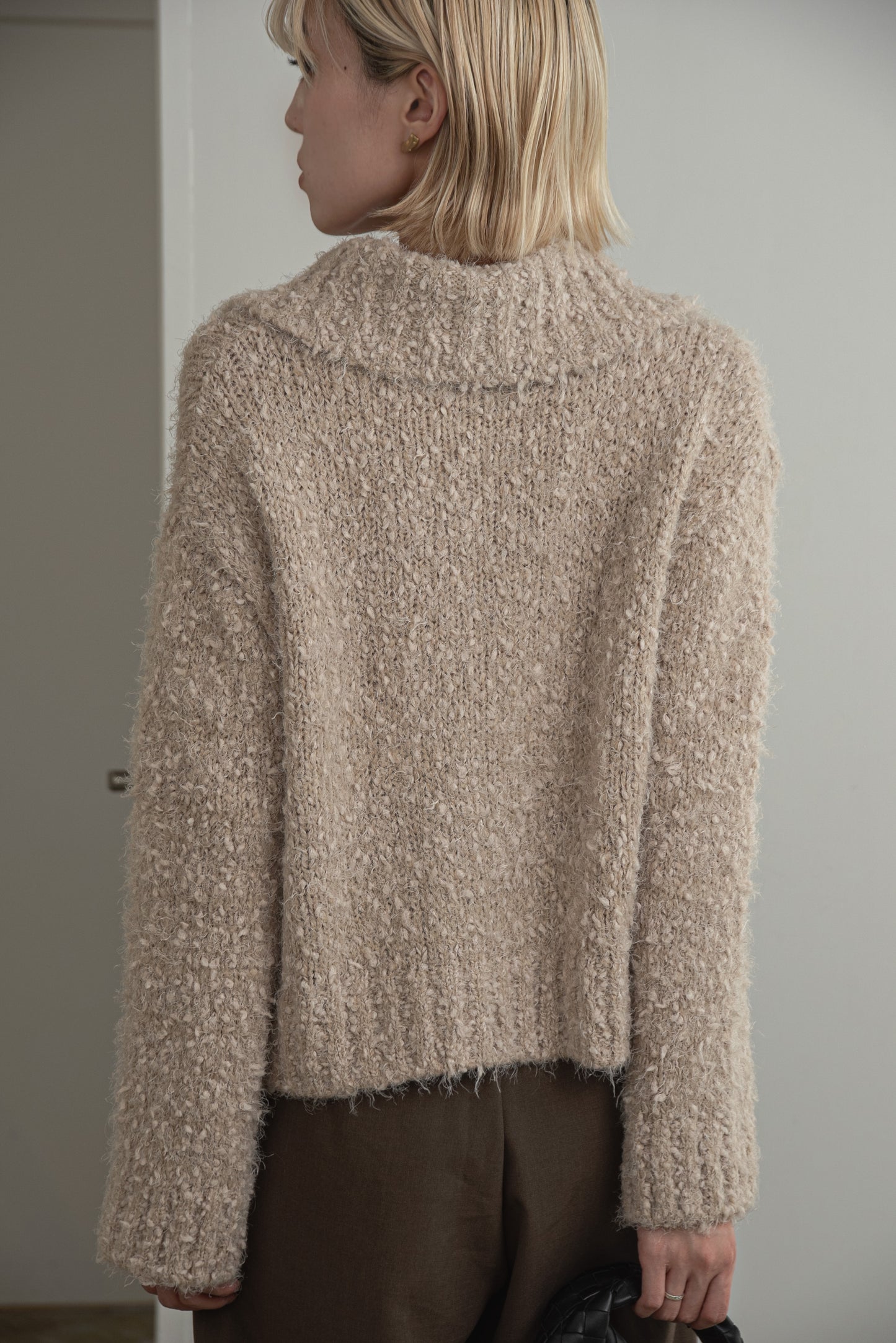 big collar knit cardigan