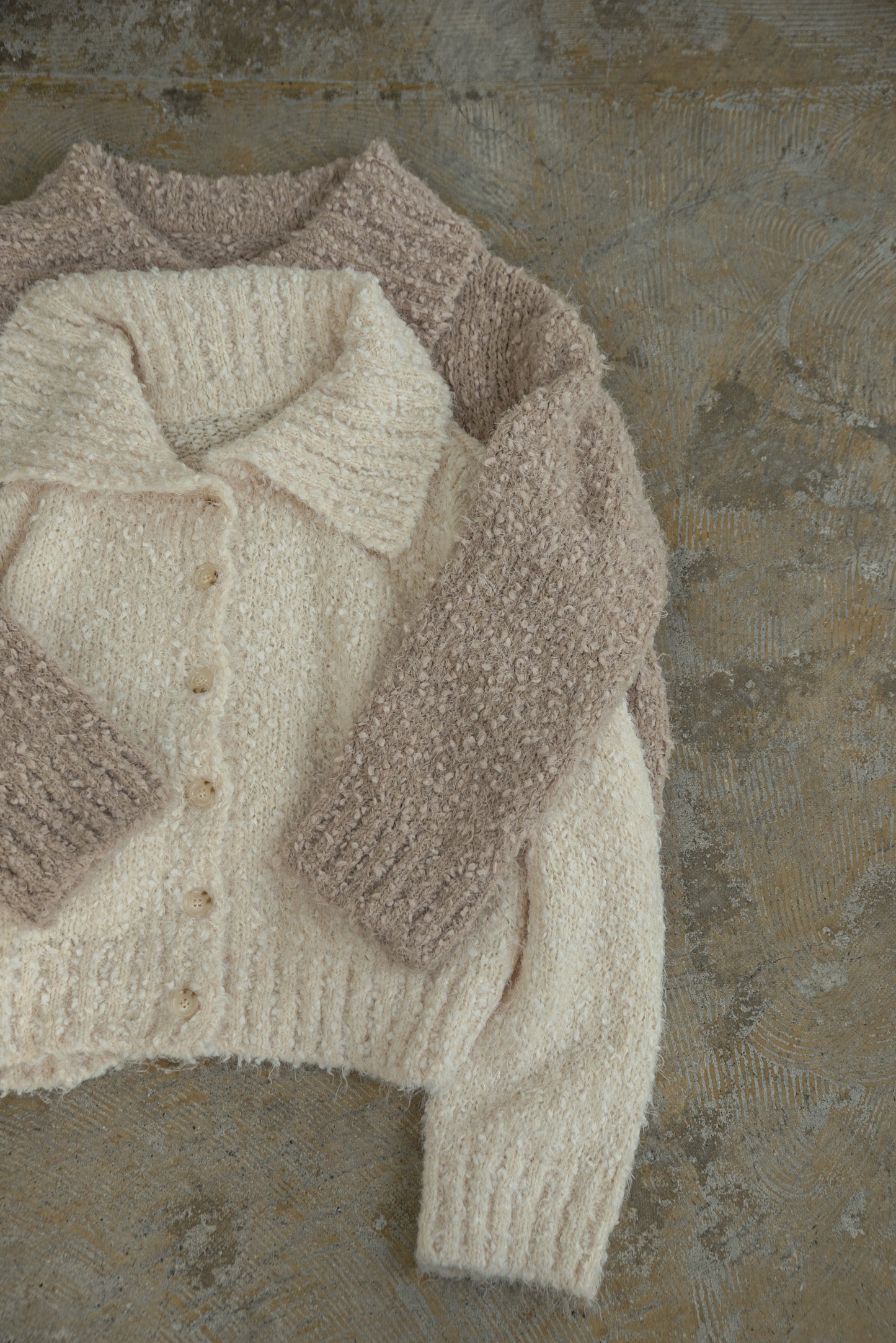 big collar knit cardigan