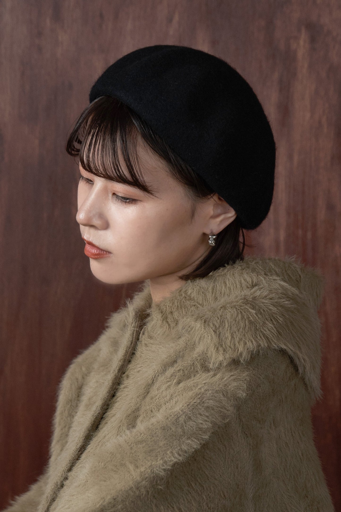compact felt beret