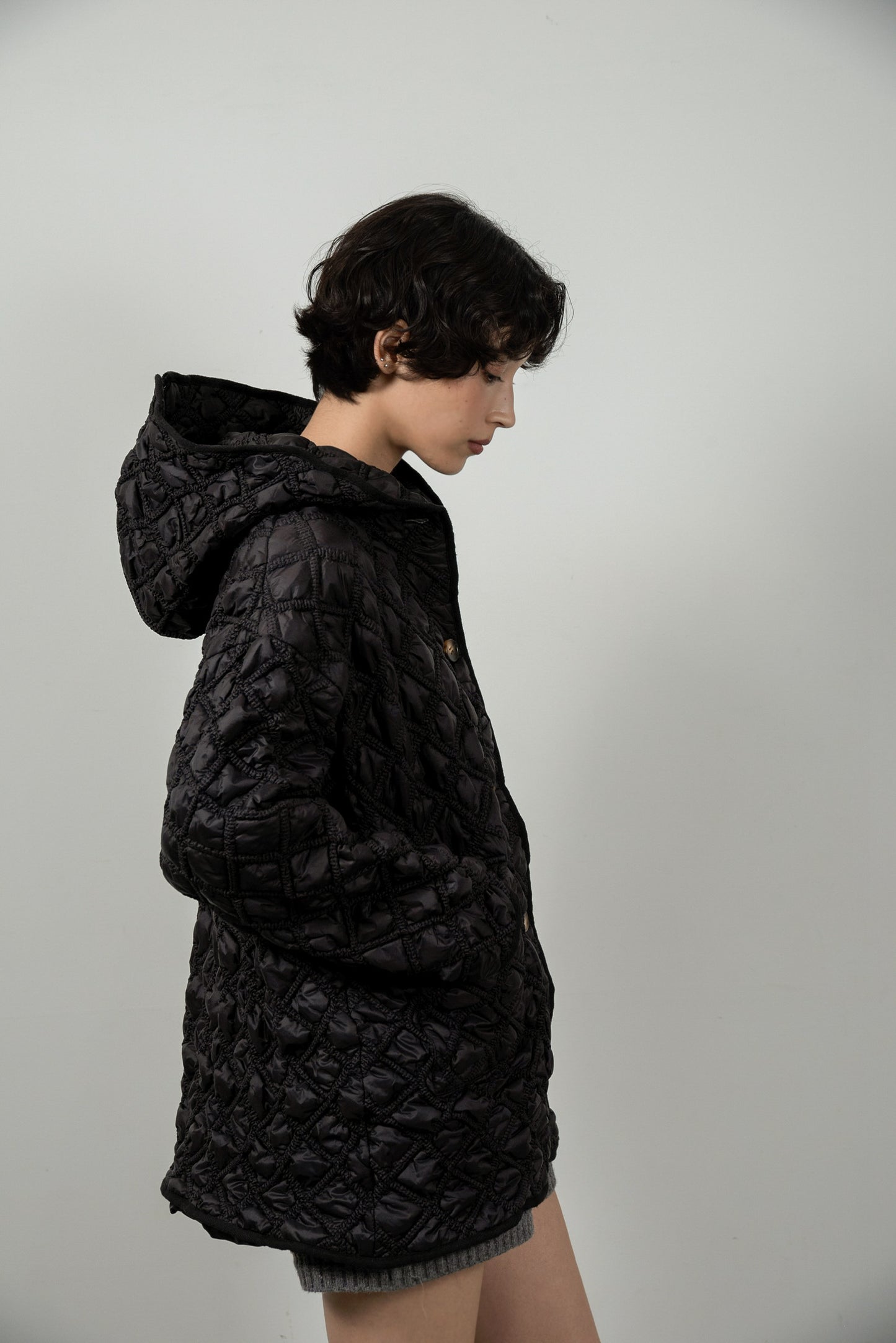 hooded quilted stitch point coat