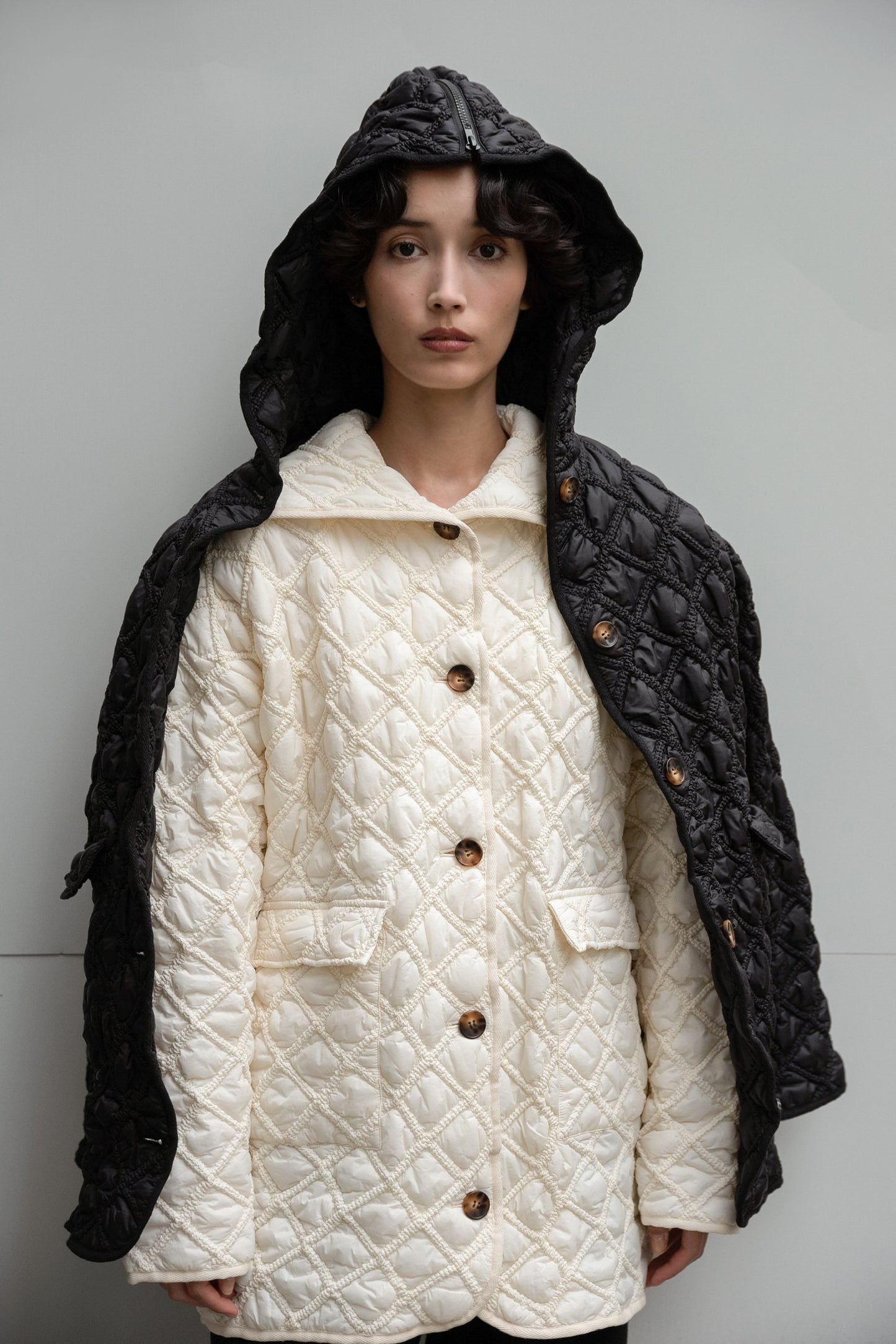 hooded quilted stitch point coat