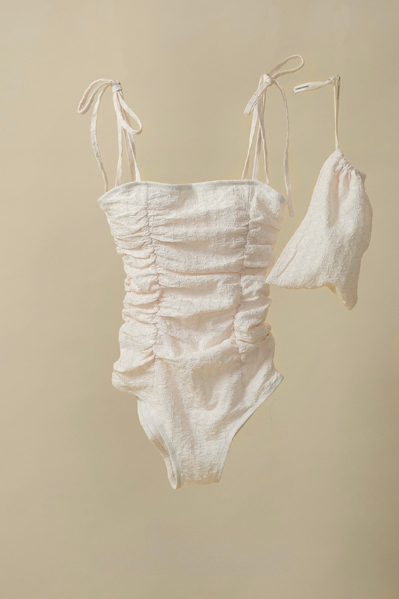 gather wrinkle ribbon swimwear