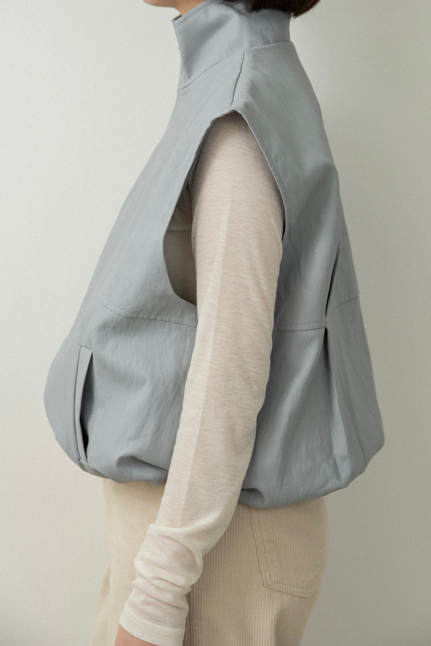 stand neck zip front panel vest