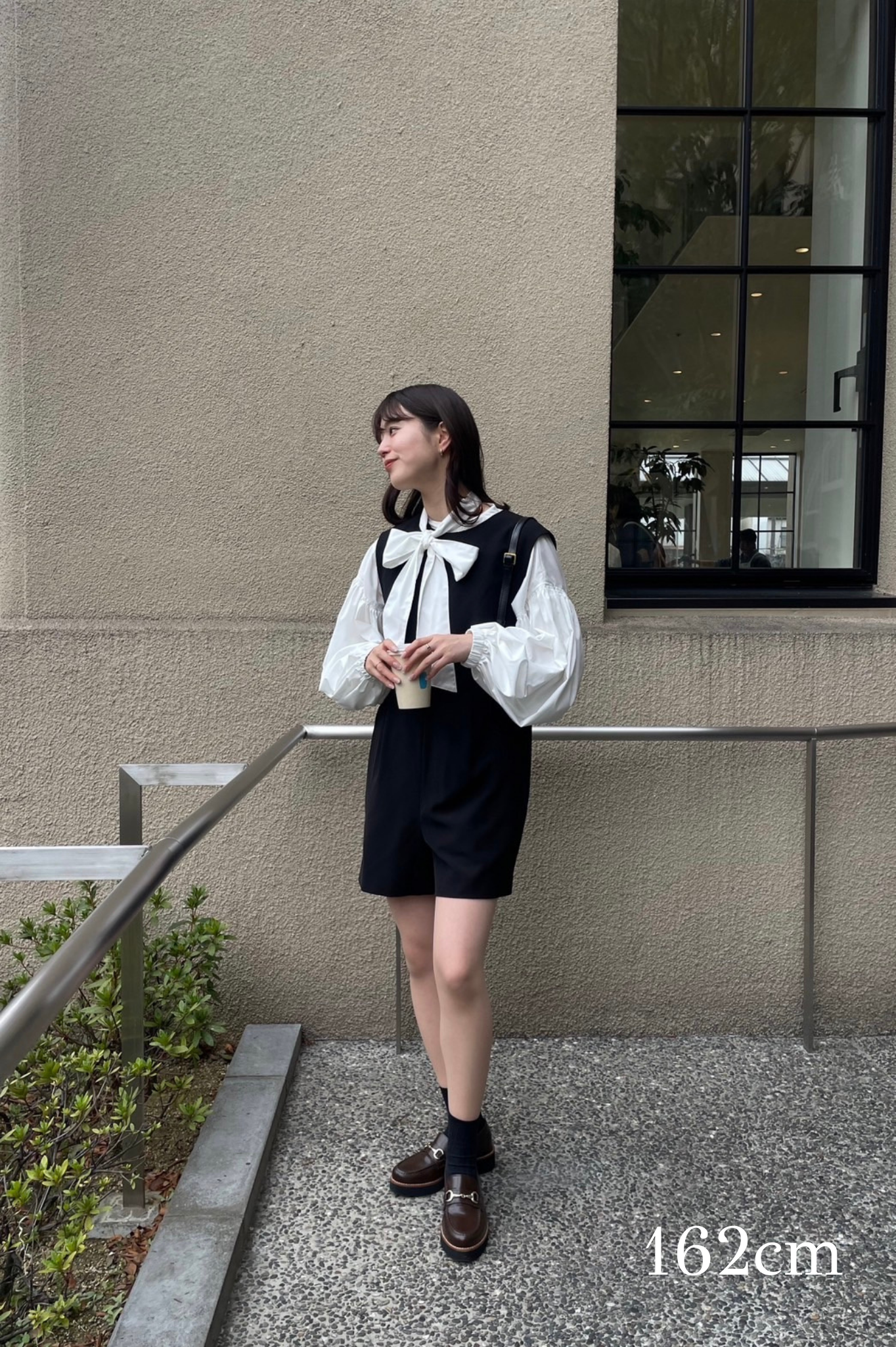 gather ribbon volume blouse
