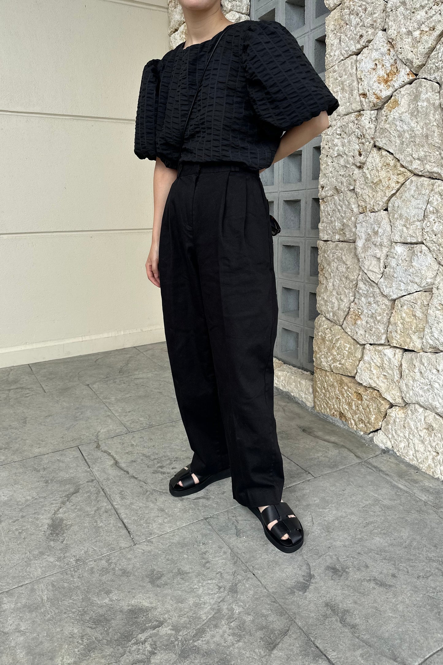 basic tuck straight pants
