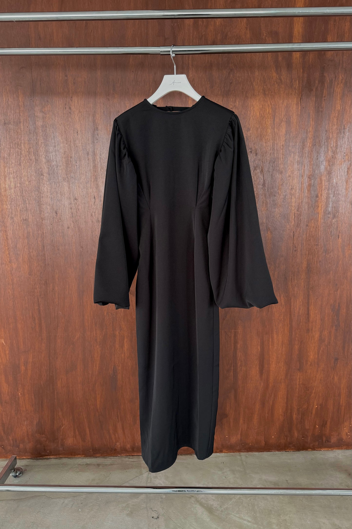 balloon sleeve waist tuck ops