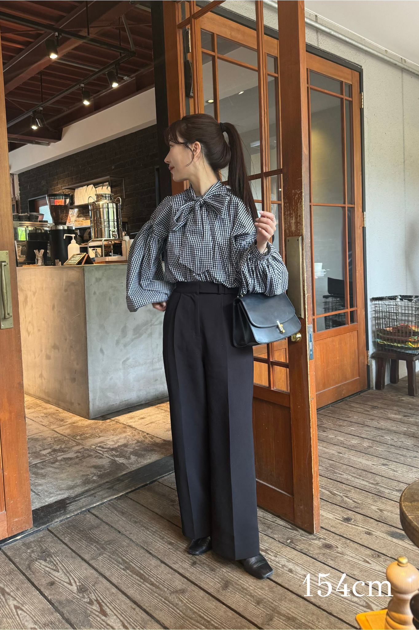 gather ribbon volume blouse