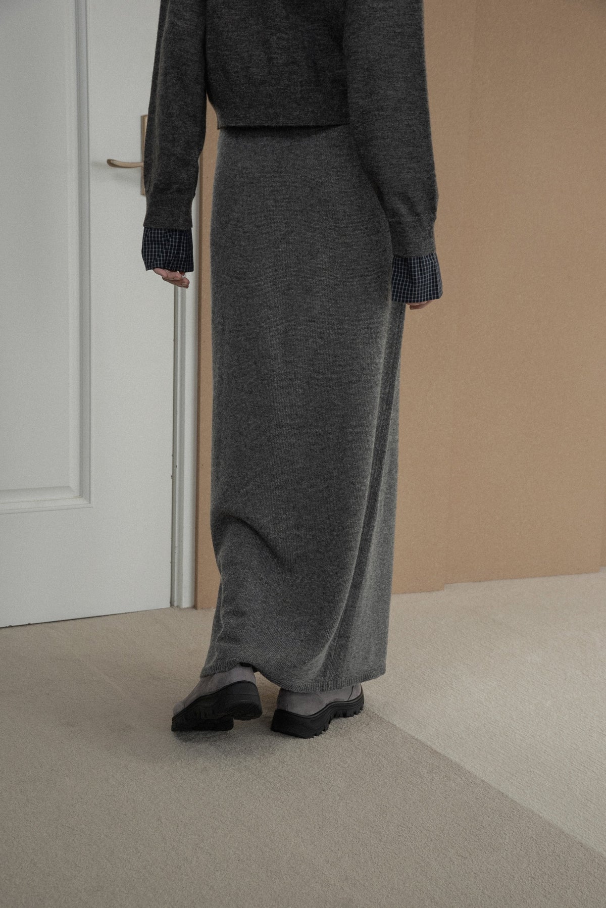 cozy drawstring knit long skirt