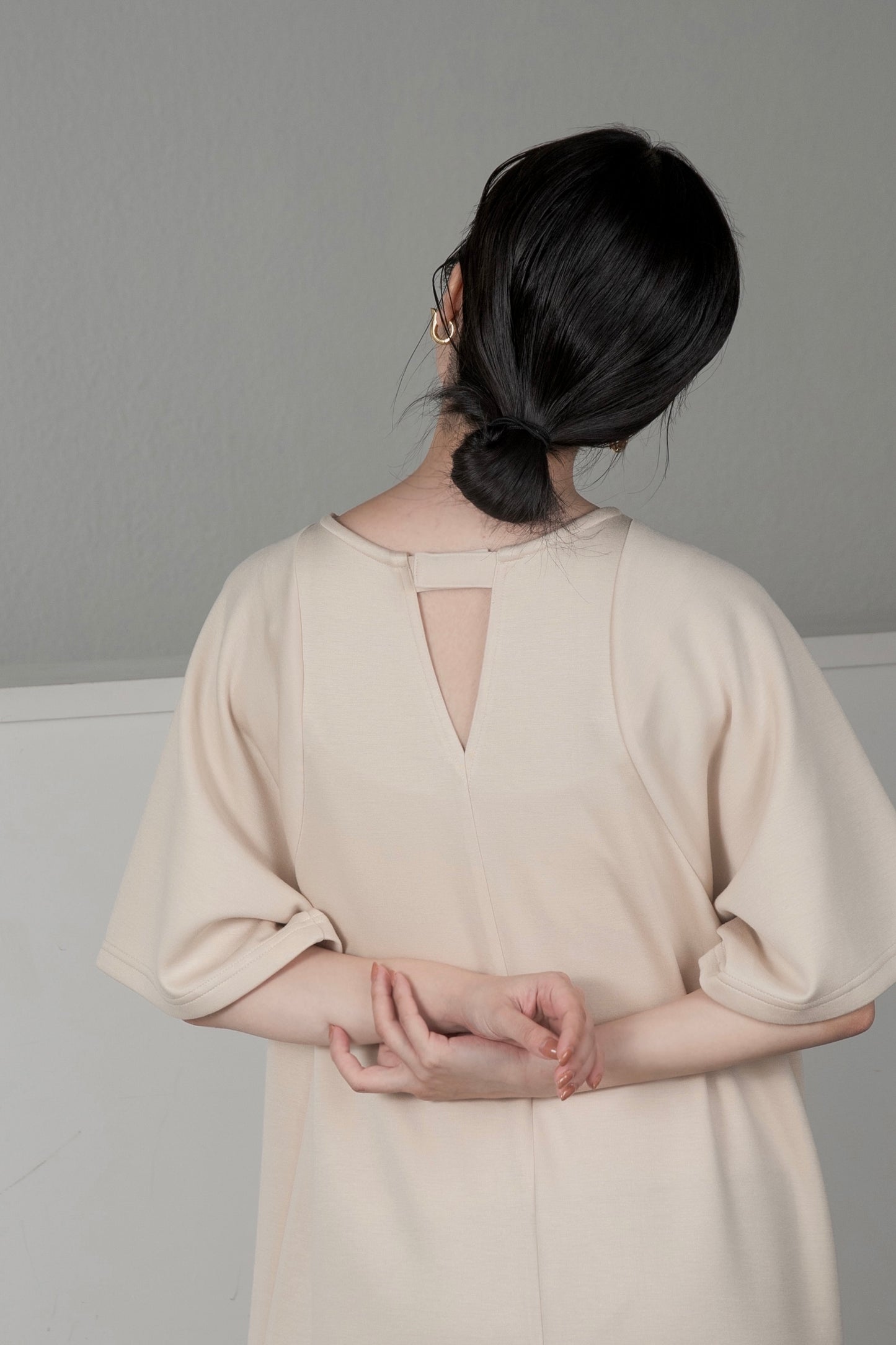 tiered neck design op