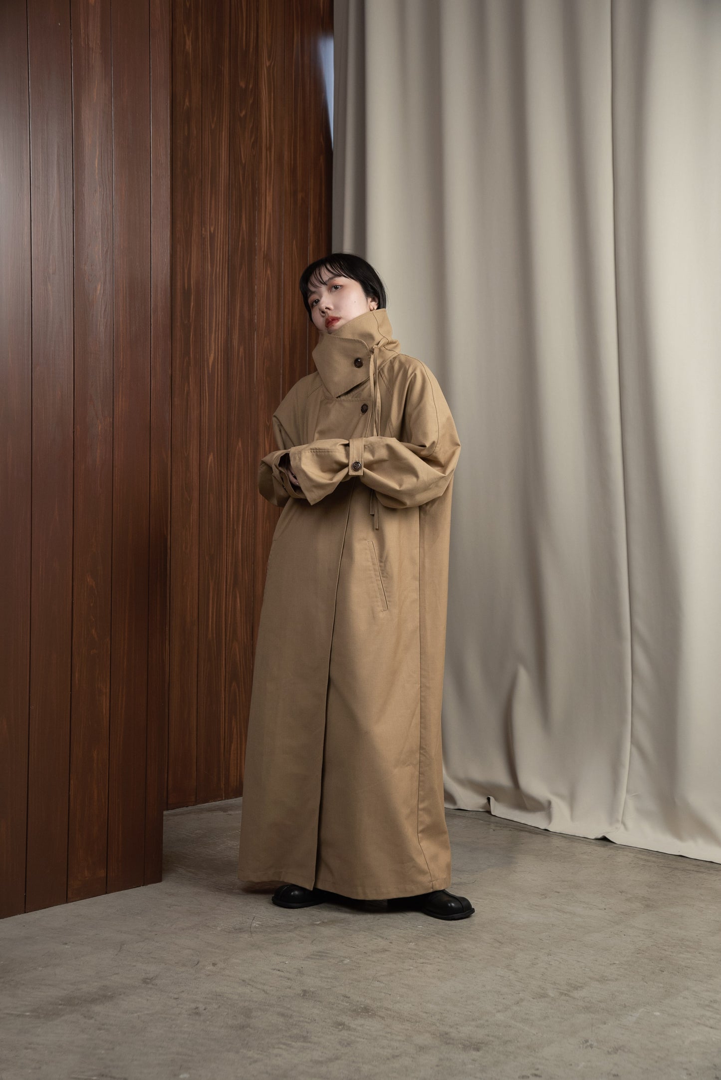 arrange square collar trench coat