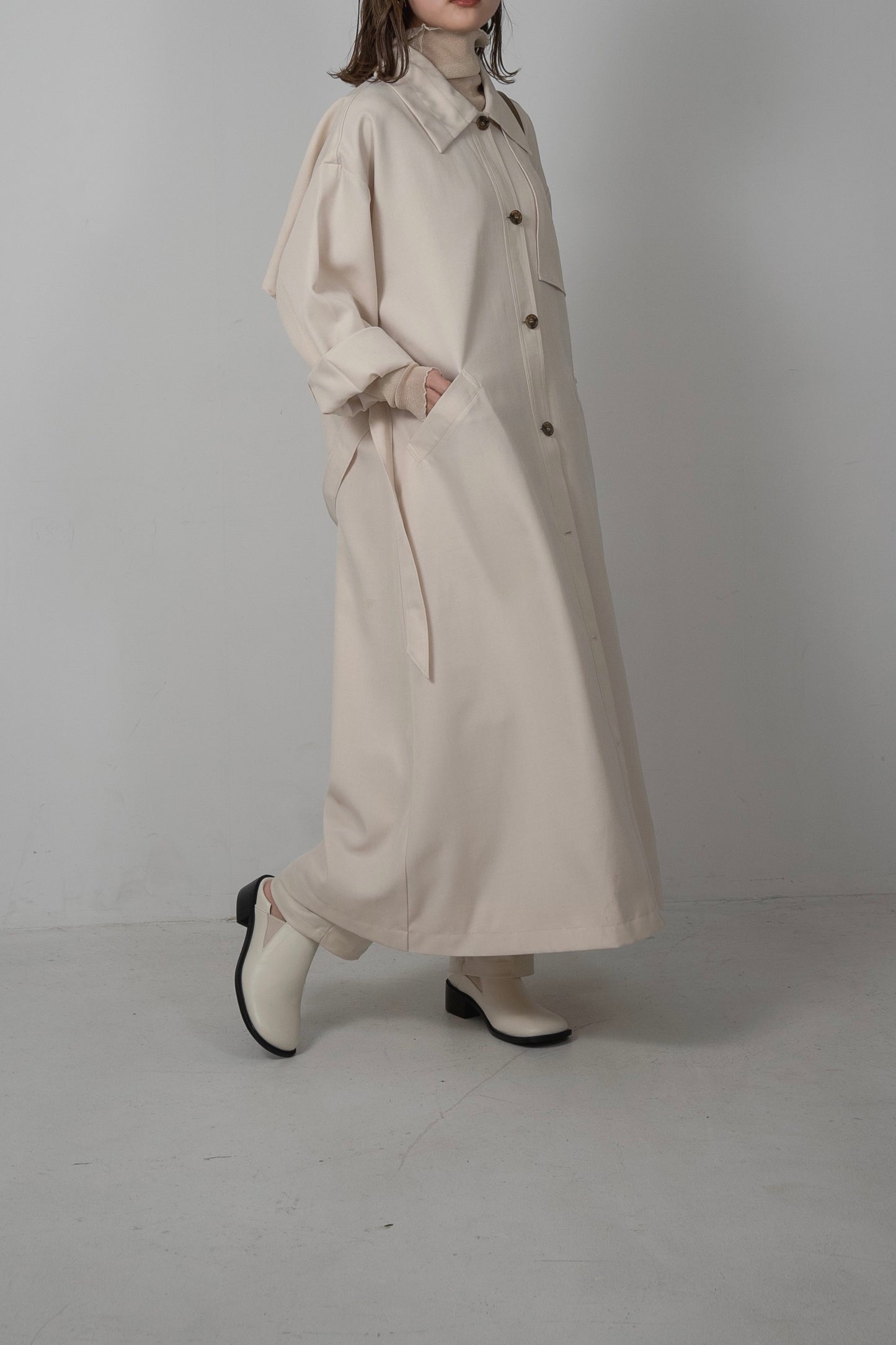 back flare light trench coat