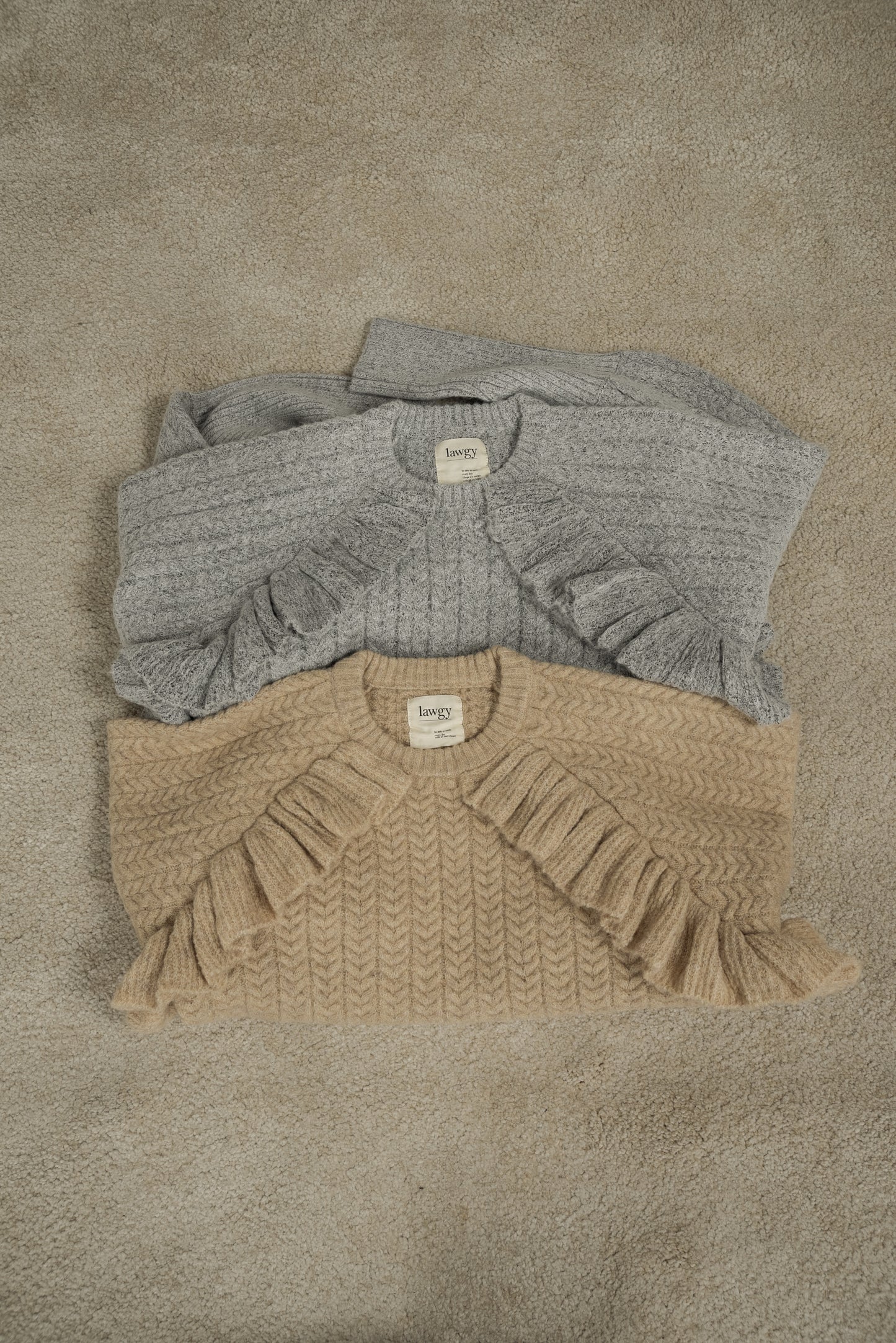 cable frill raglan sleeve knit