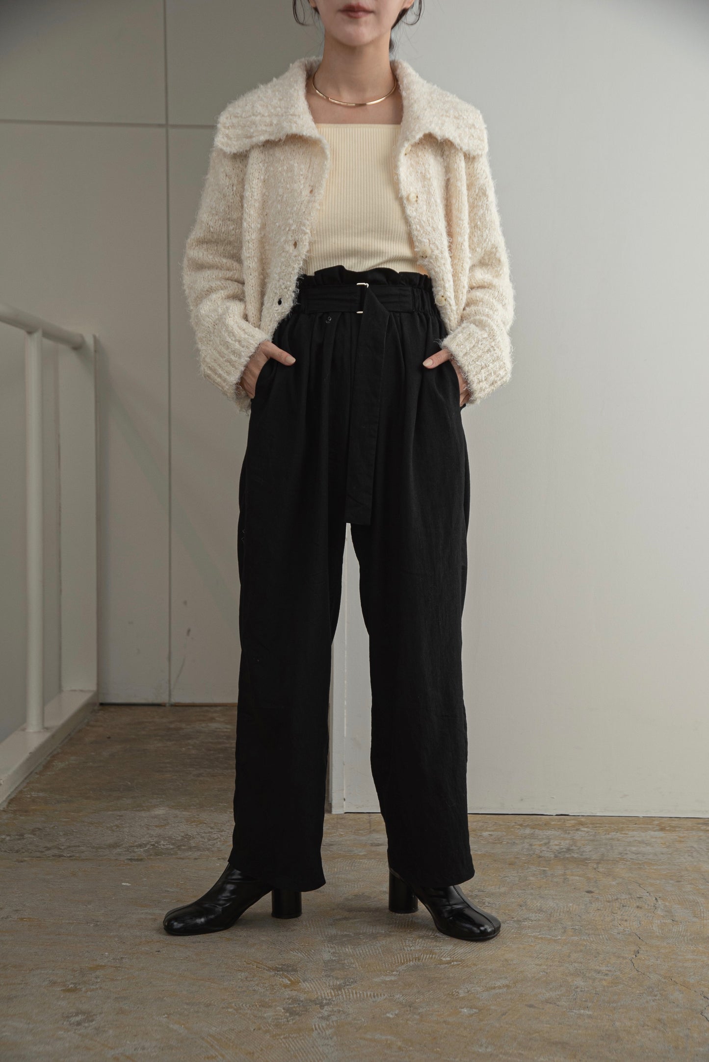 big collar knit cardigan