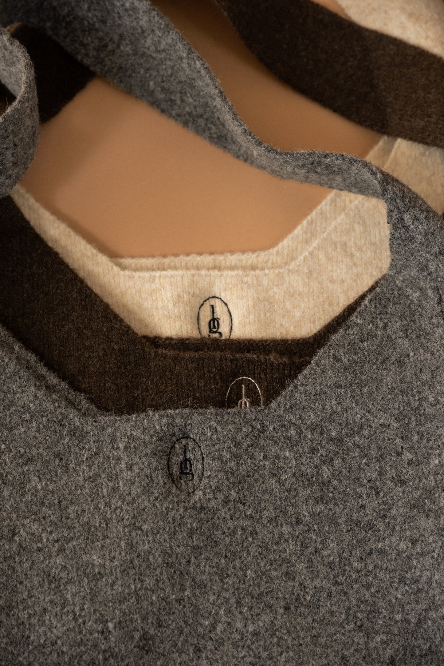 embroidery logo one handle knit bag