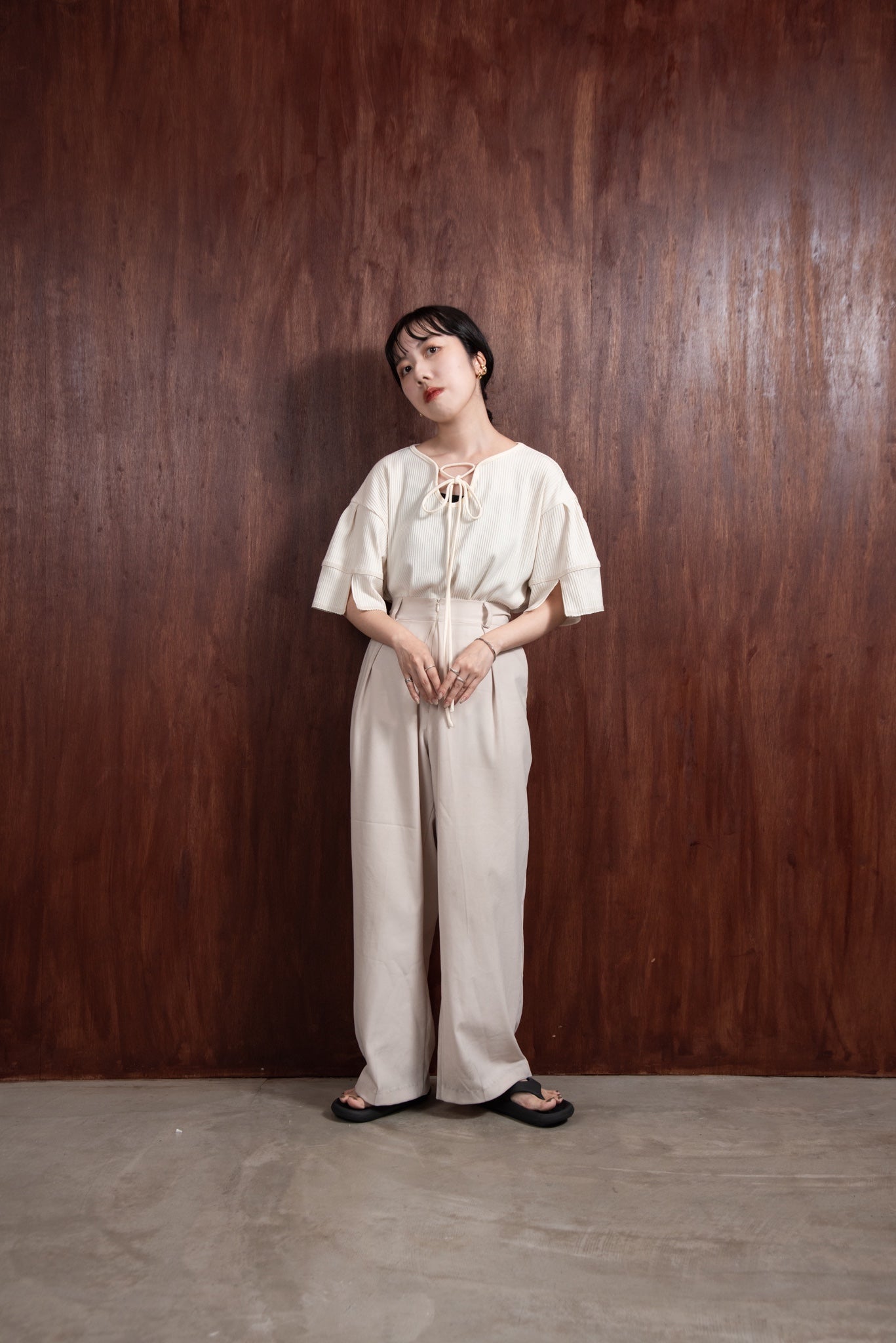 neck arrange rib stitch tops