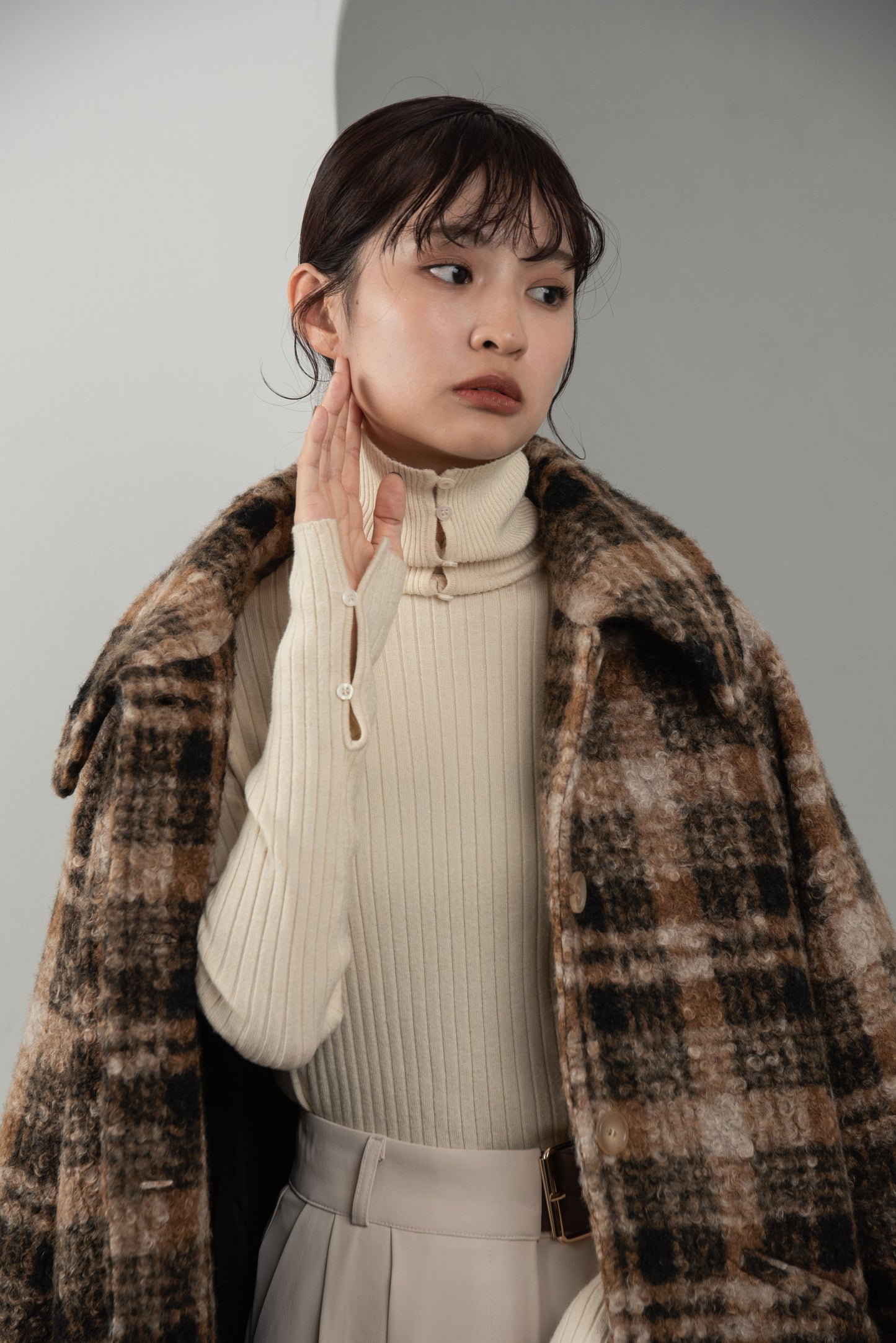 double face button slit knit