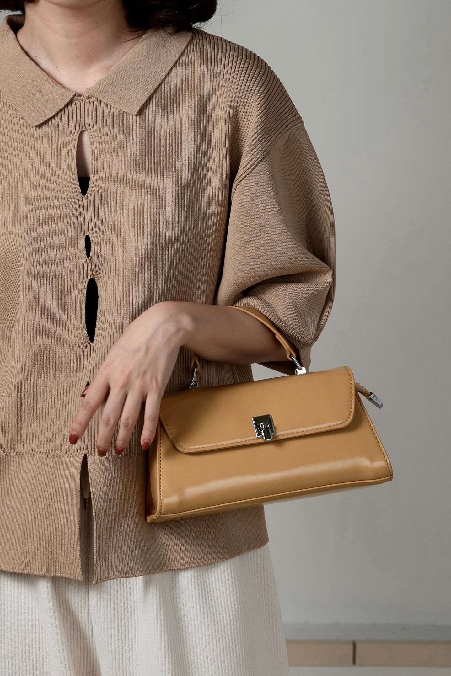 2way square buckle point bag