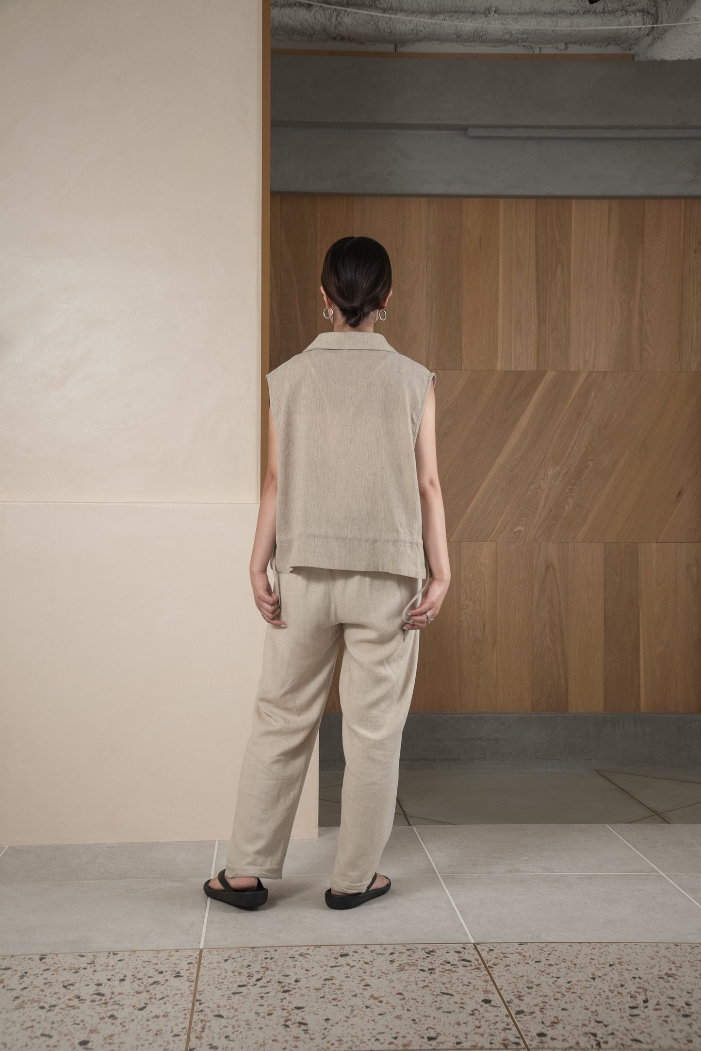 no sleeve blend shirt vest