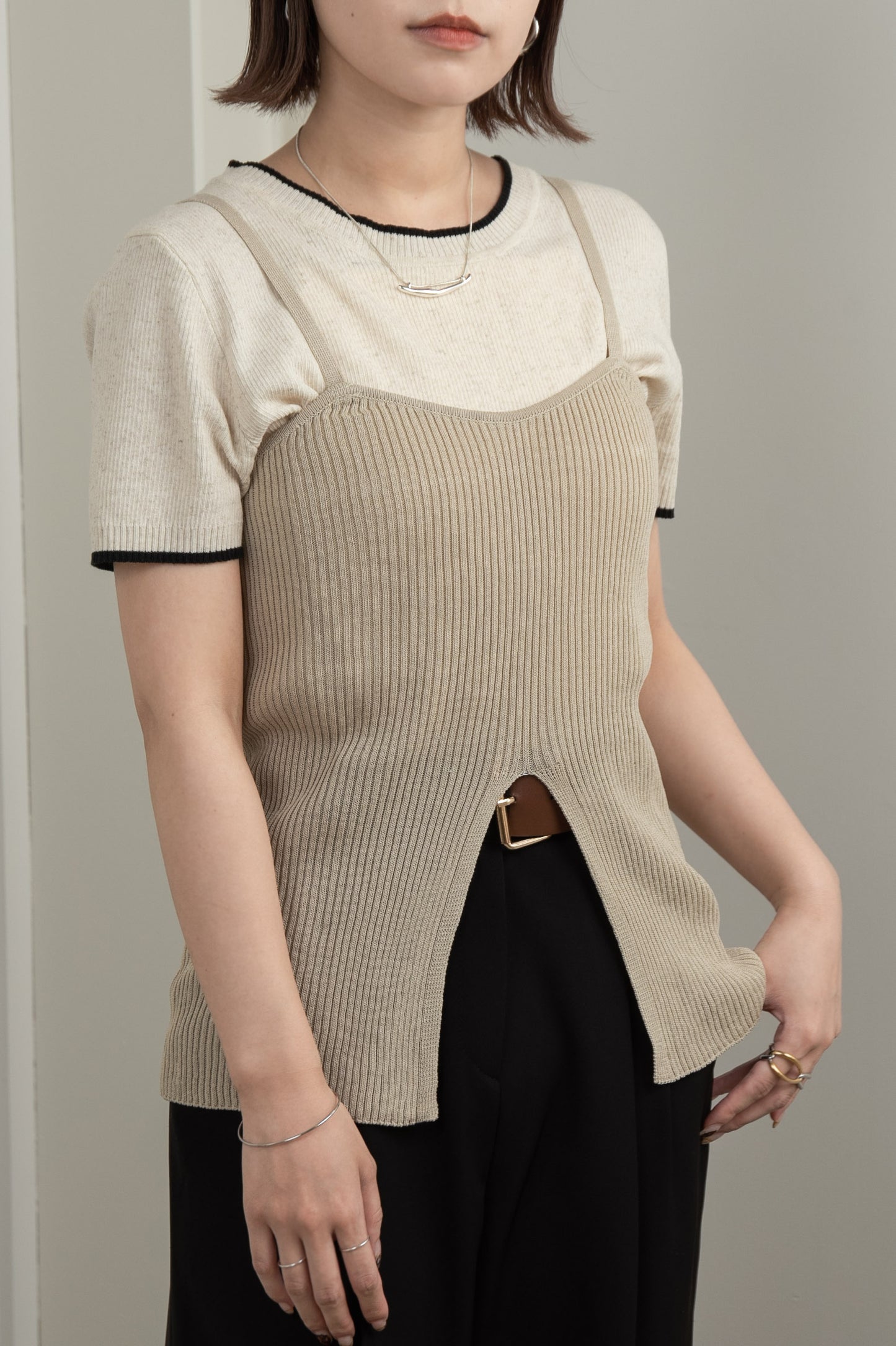 center slit healthy cami