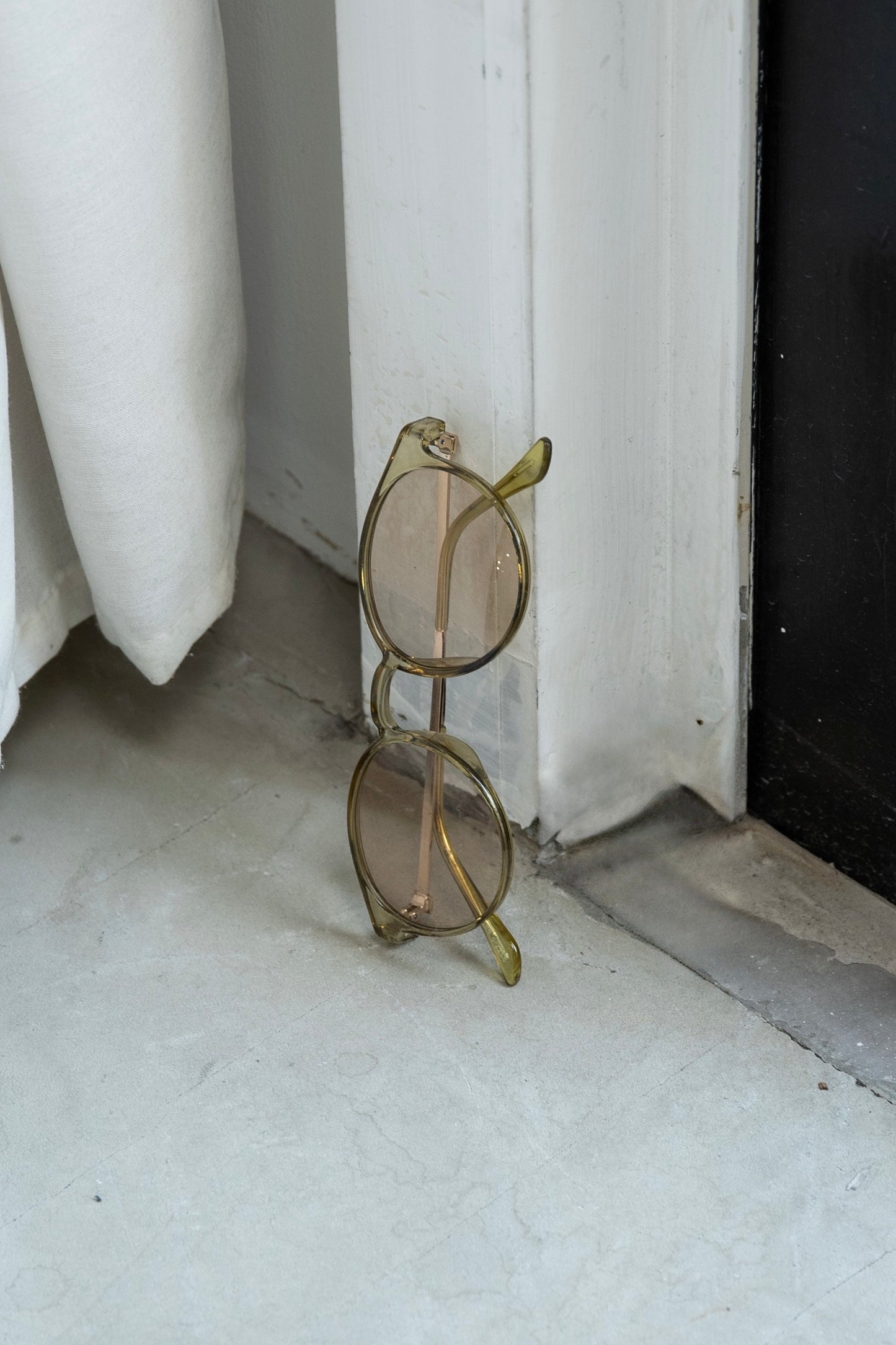 color boston frame sunglasses