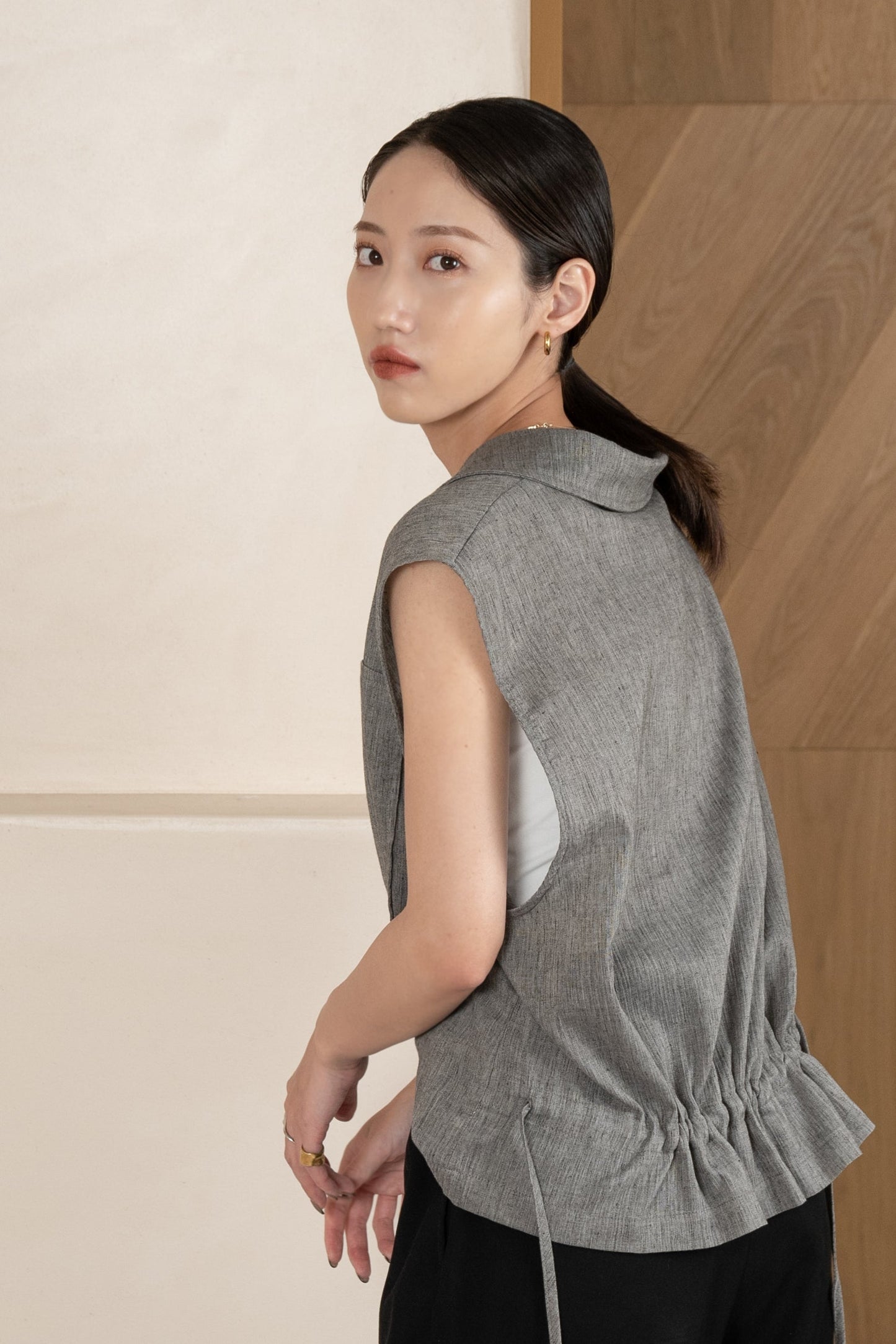 no sleeve blend shirt vest